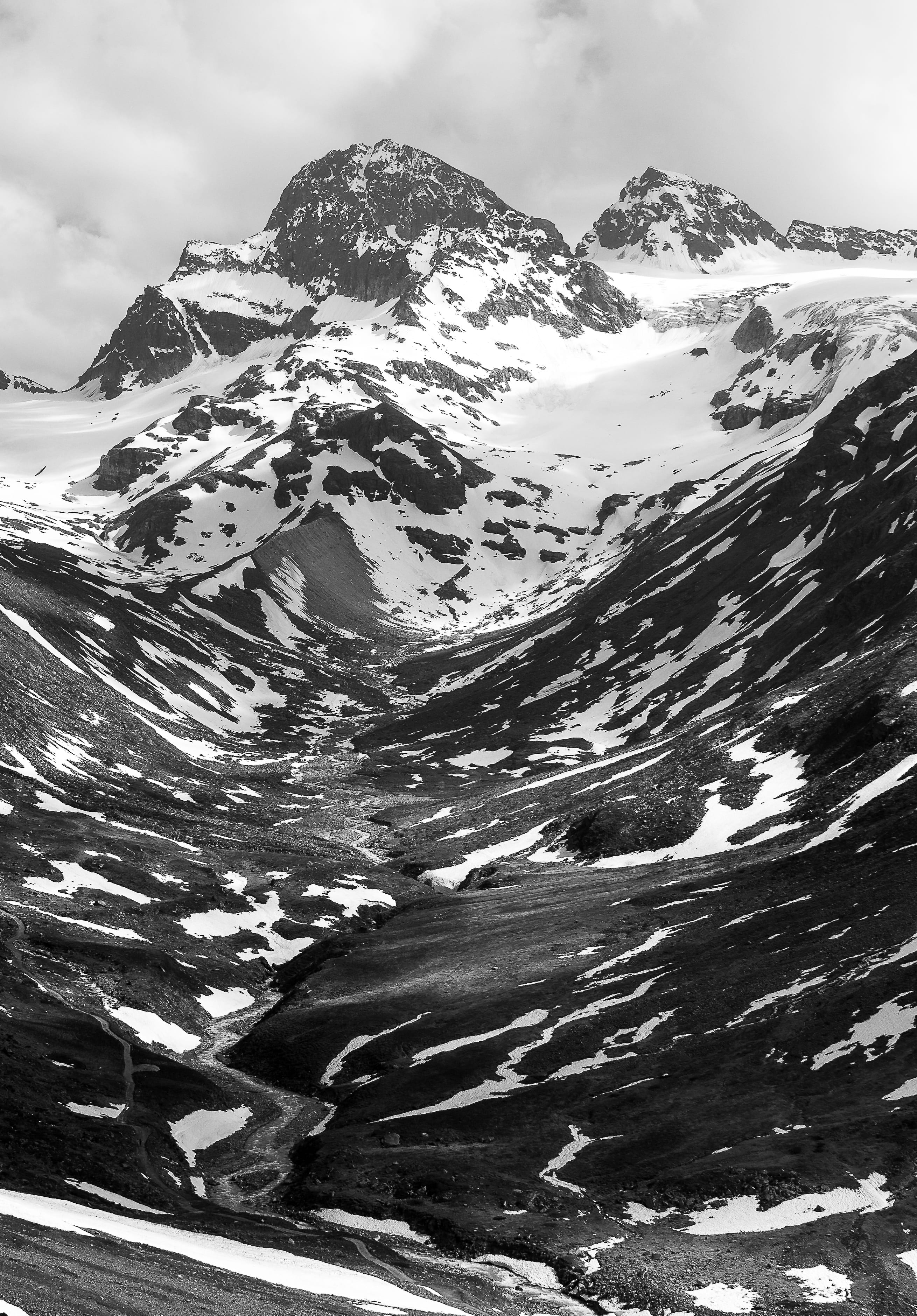 beauty in nature, mountain peak, snow, sky, mountain range, 2K, tranquil scene, snowcapped mountain, cold temperature, austria, black and white, winter, Phone HD Wallpaper