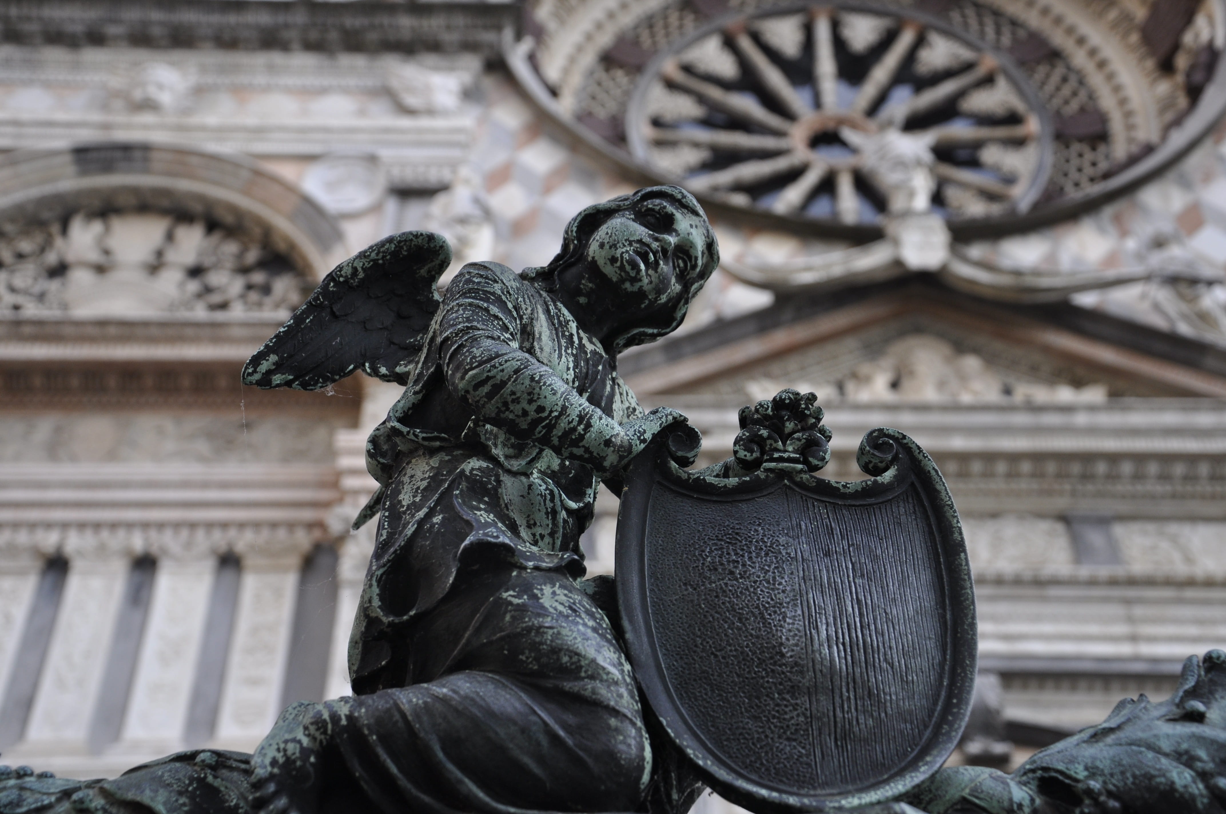 monument, angel, bergamo, sculpture, outdoors, 4K, built structure, building exterior, craft, focus on foreground, the past, bergamo alta, male likeness, HD Wallpaper