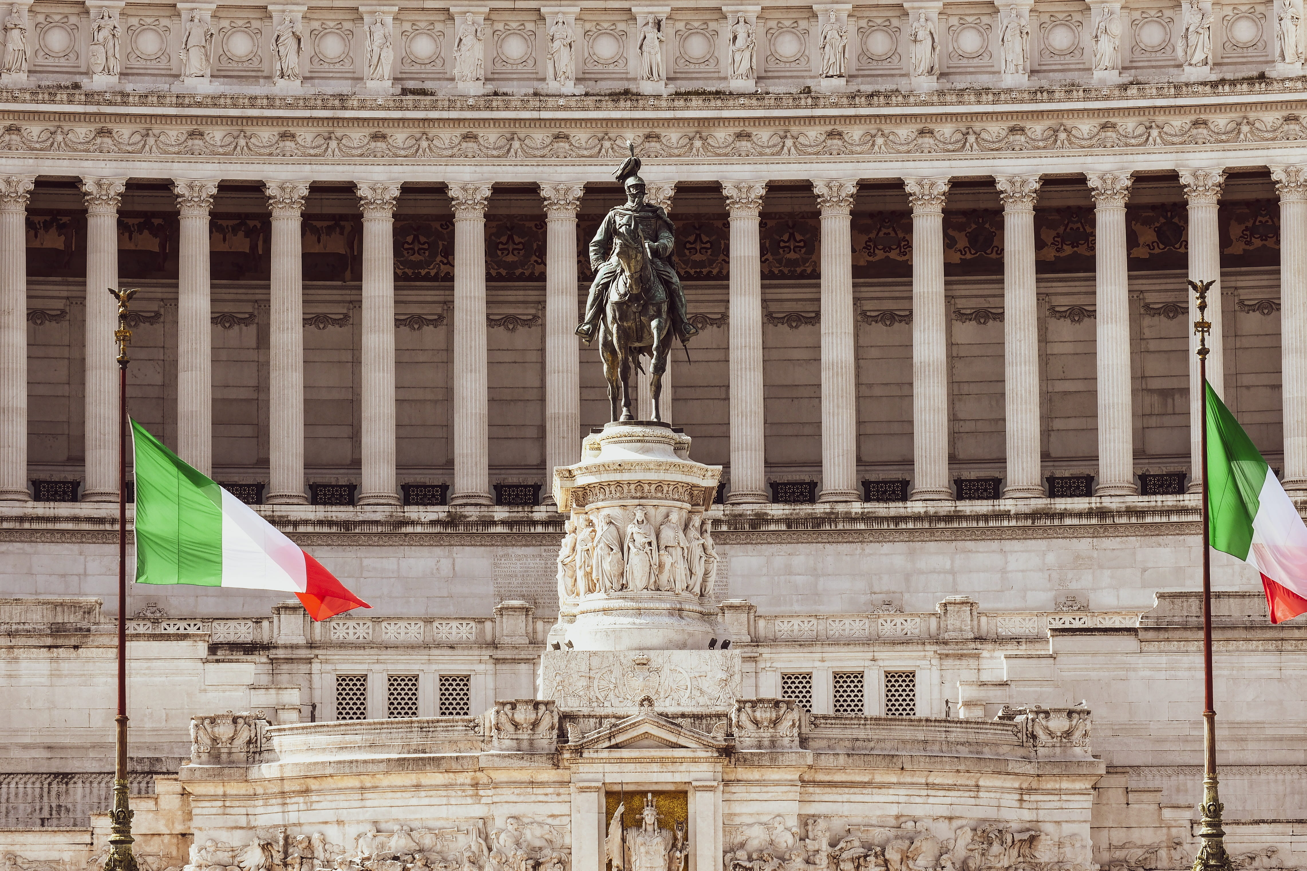 famous, tourism, flag, representation, river, european, statue, human representation, tower, rome, tuscany, italian, no people, historic, national icon, HD Wallpaper