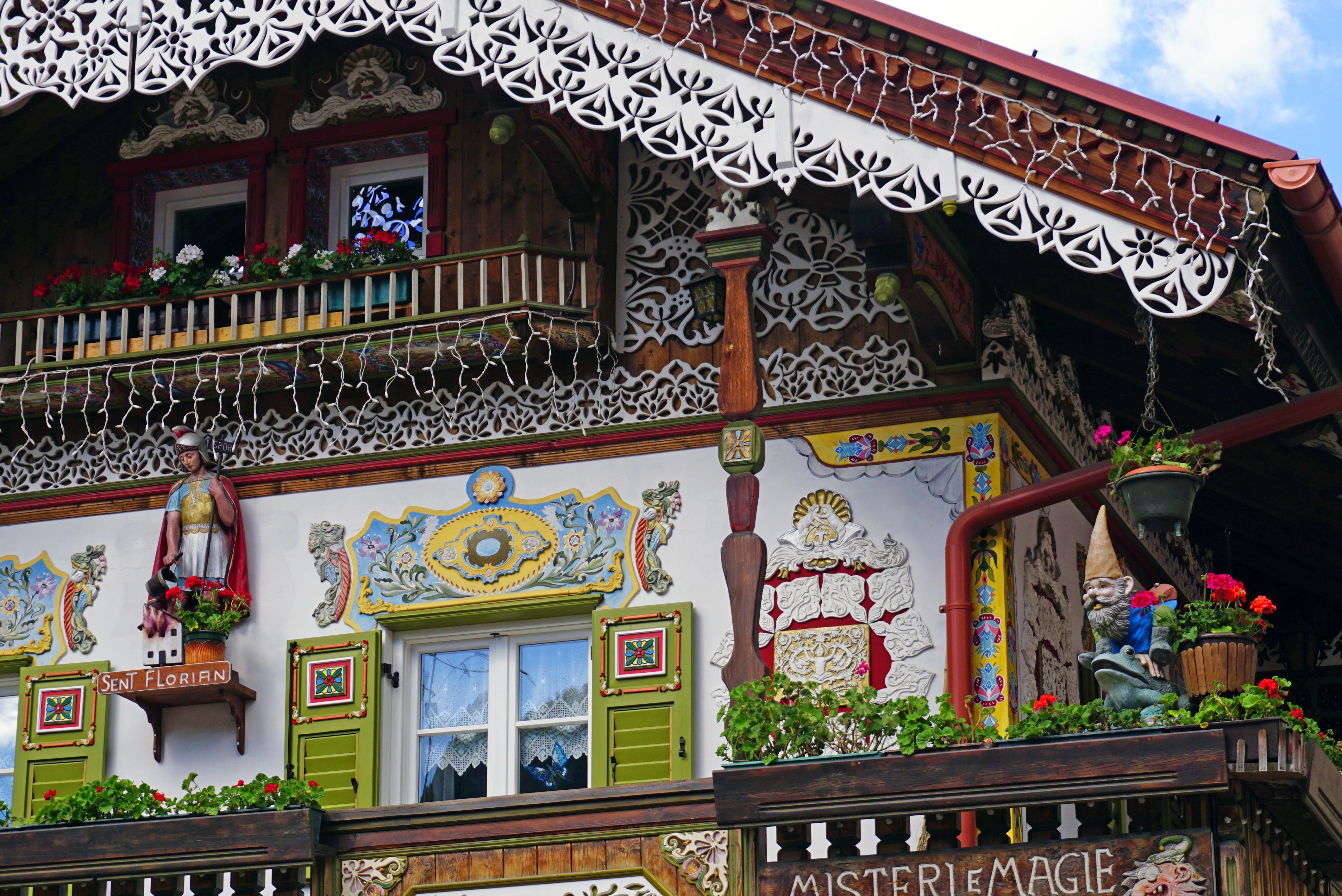 decorative, tile, bizarre, belief, roofs, attic, Roof, spirituality, blue, built structure, script, flower, mountain, südtirol, heritage, decorated door, HD Wallpaper