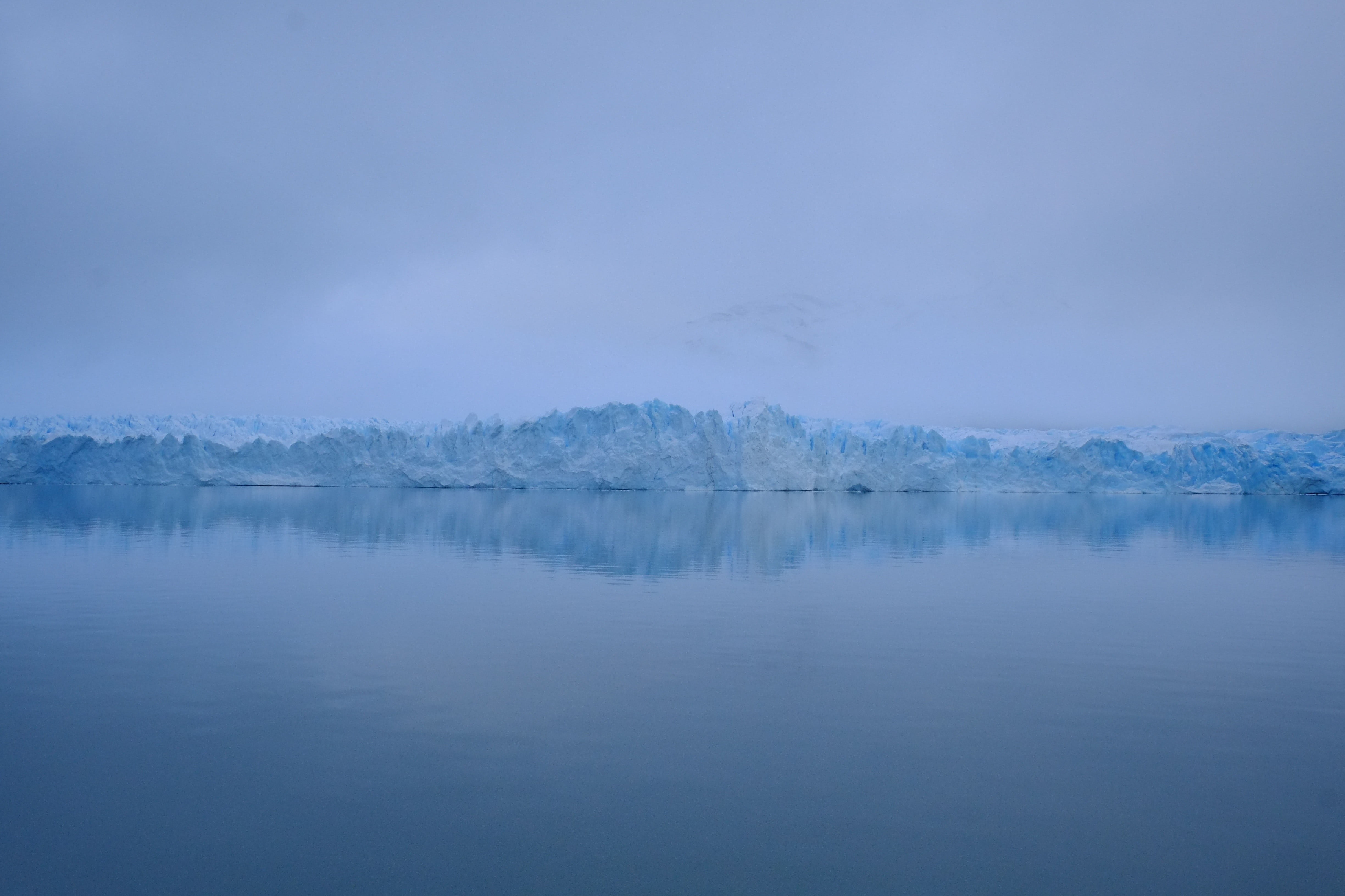 no people, winter, sky, non-urban scene, fog, outdoors, light blue, berg, waterfront, mist, beauty in nature, reflection, water, daytime, lake, blue, cold, HD Wallpaper