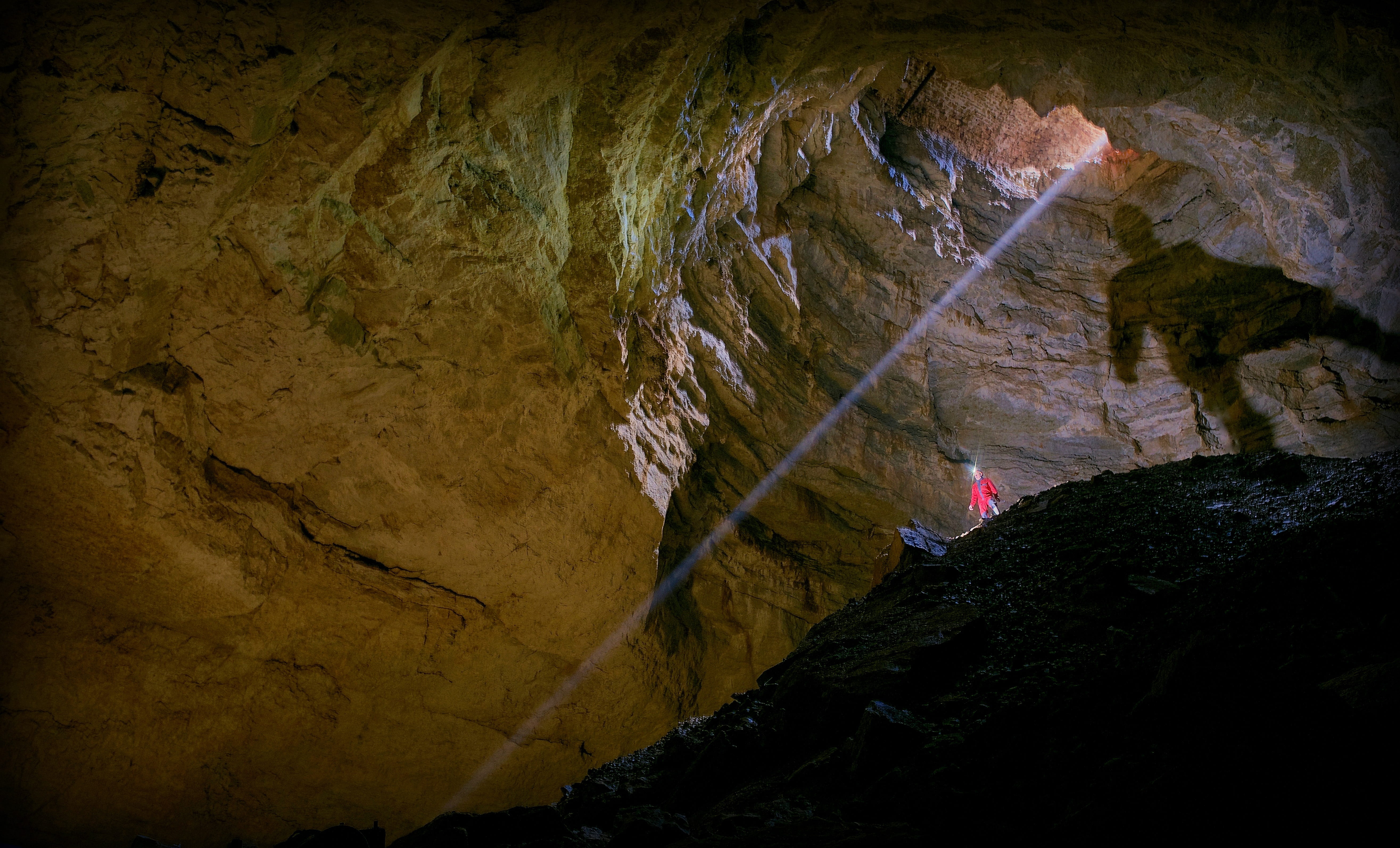 cave, gulf, ray of sunshine, geology, solid, rock formation, eroded, potholing, fantastic, rock, physical geography, adventure, ravières, 5K, low angle view, HD Wallpaper