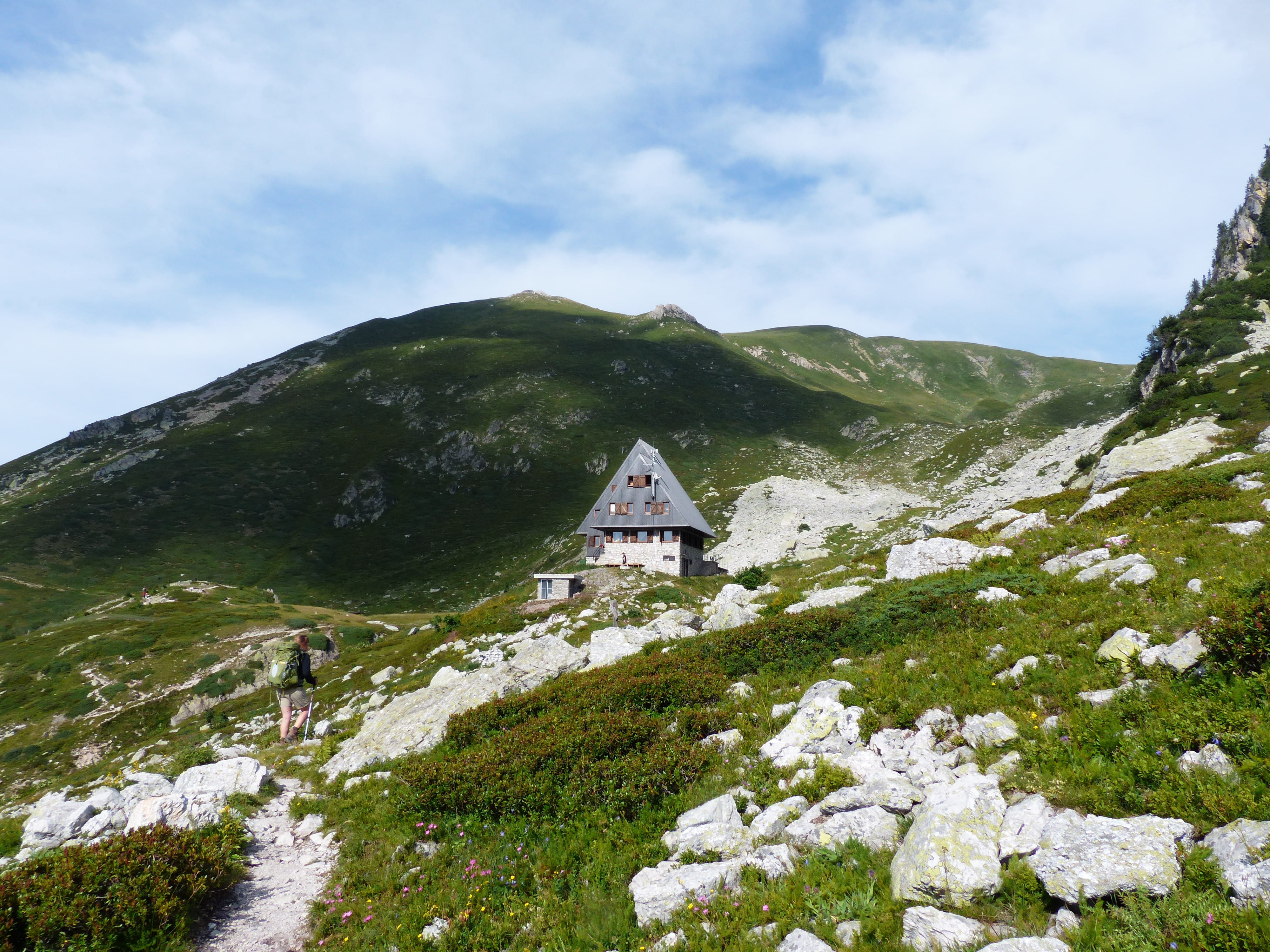 beauty in nature, rifugio garelli, place of worship, tranquility, Rifugio, idyllic, hut, 4K, hiking, snow, religion, no people, hike, tranquil scene, plant, HD Wallpaper