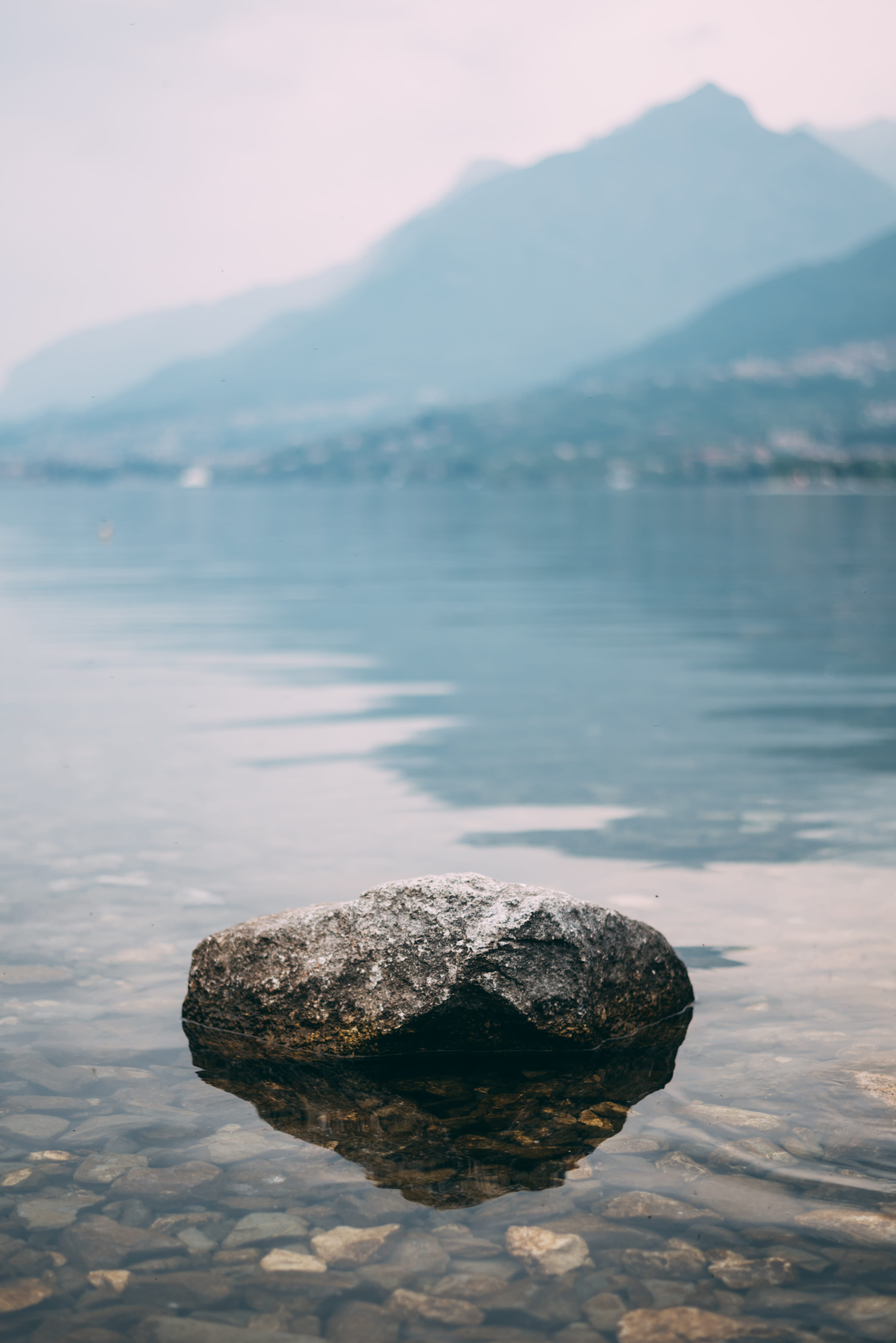 water, light, tourism, focus, cloud - Sky, sea, mountain Range, coastline, island, summer, mountain, wafe, nature, selective, sky, still, bokeh, stone - Object, Phone HD Wallpaper
