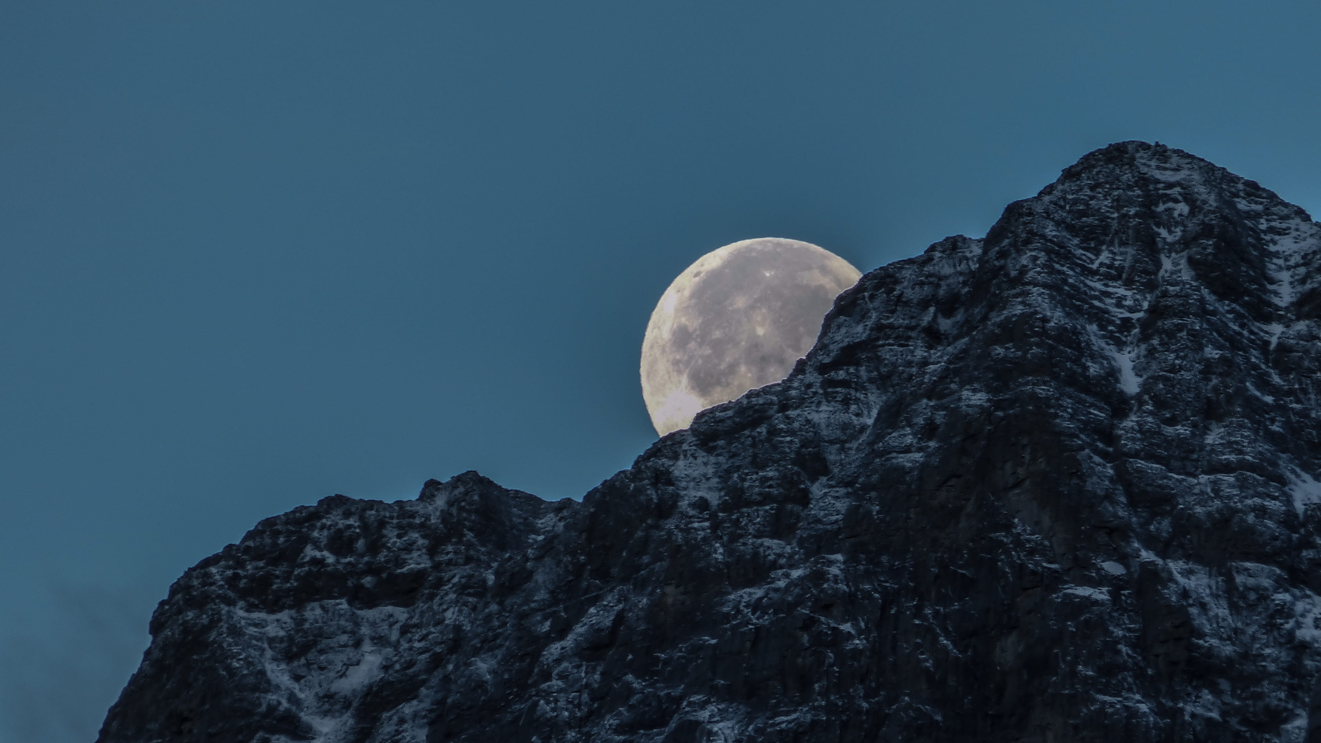 rock - Object, astronomy, snow, adventure, landscape, wanderlust, 4K, backgrounds, explore, behind, cloud - Sky, yyc, scenics, hill, moonlight, background, HD Wallpaper