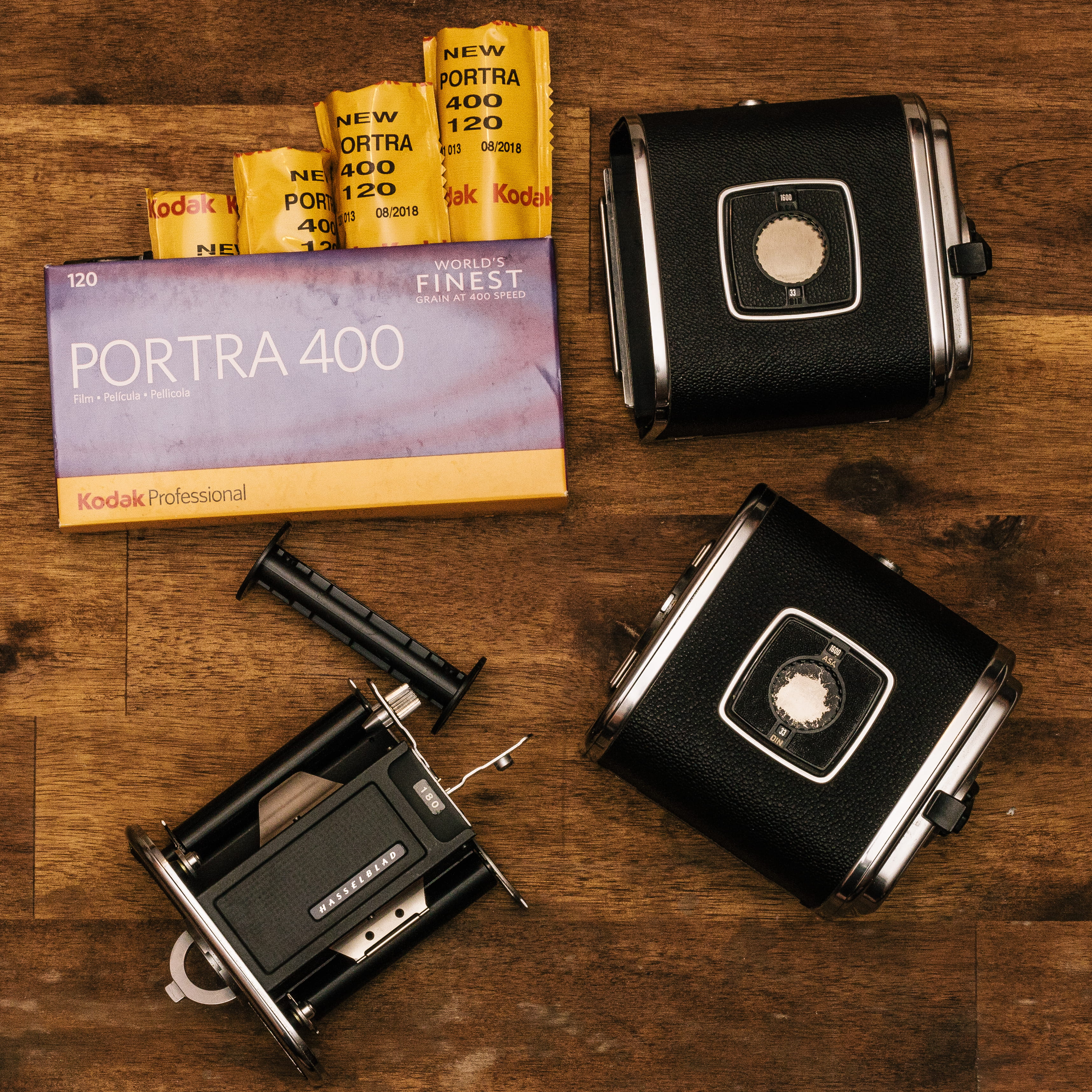 camera, plastic, technology, table, close-up, old-fashioned, shutter, choice, nostalgia, black, wood, storage, analog, text, directly above, photography themes, Phone HD Wallpaper