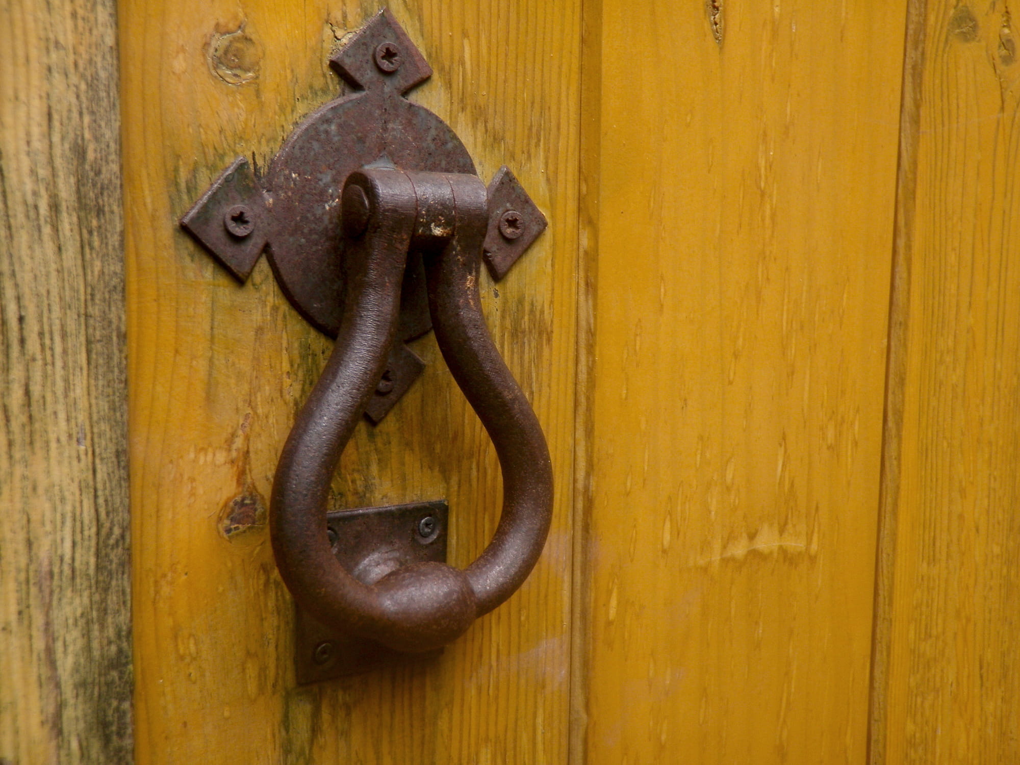 lock, handle, close-up, ornate, security, brown, protection, art and craft, batente, outdoors, entrance, latch, door, door knocker, closed, porta, knob, HD Wallpaper
