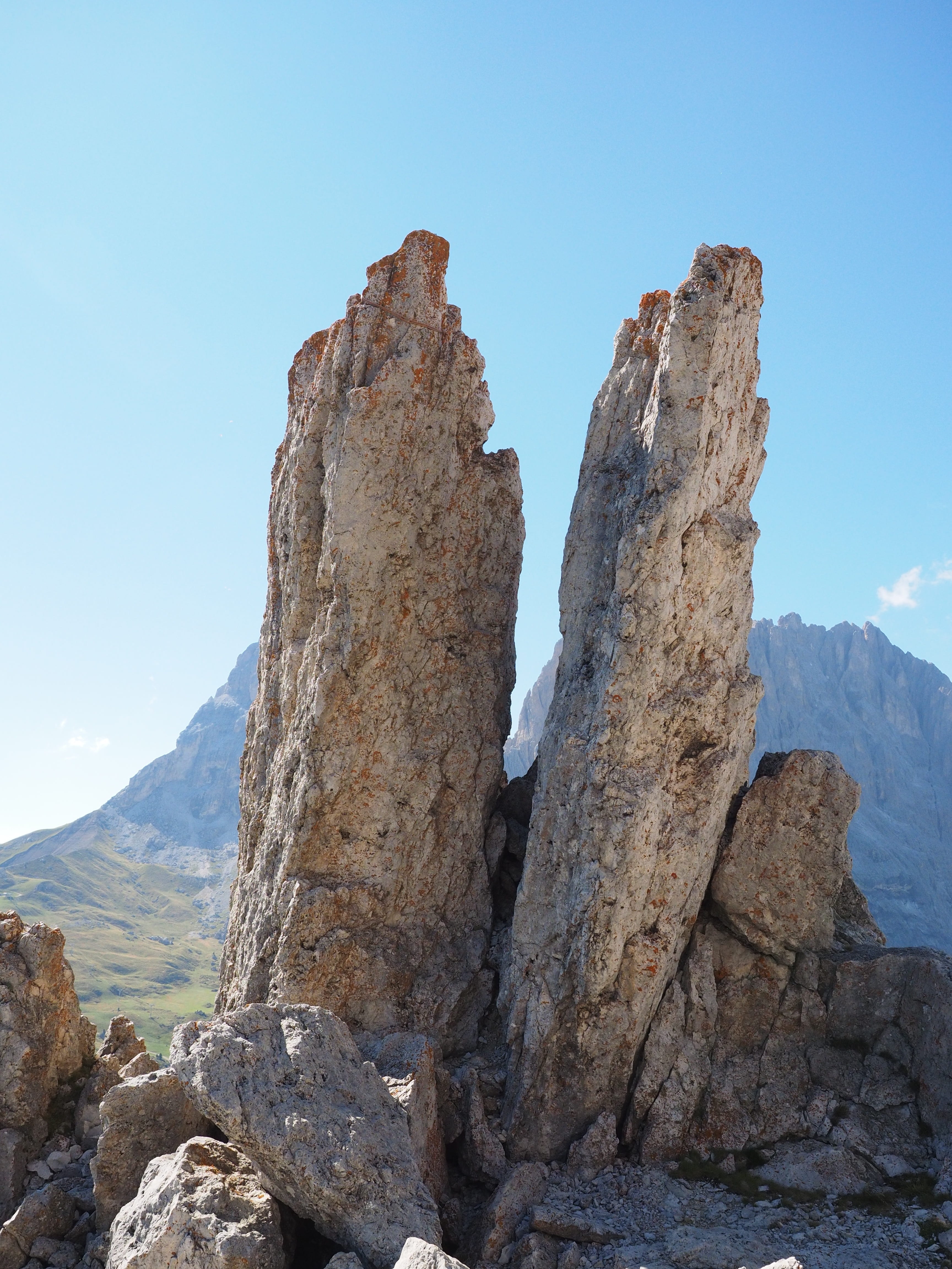 rock - object, sella pass, blue, dolomites, no people, 4K, rock formation, solid, beauty in nature, sella, non-urban scene, day, tranquility, mountain peak, Phone HD Wallpaper
