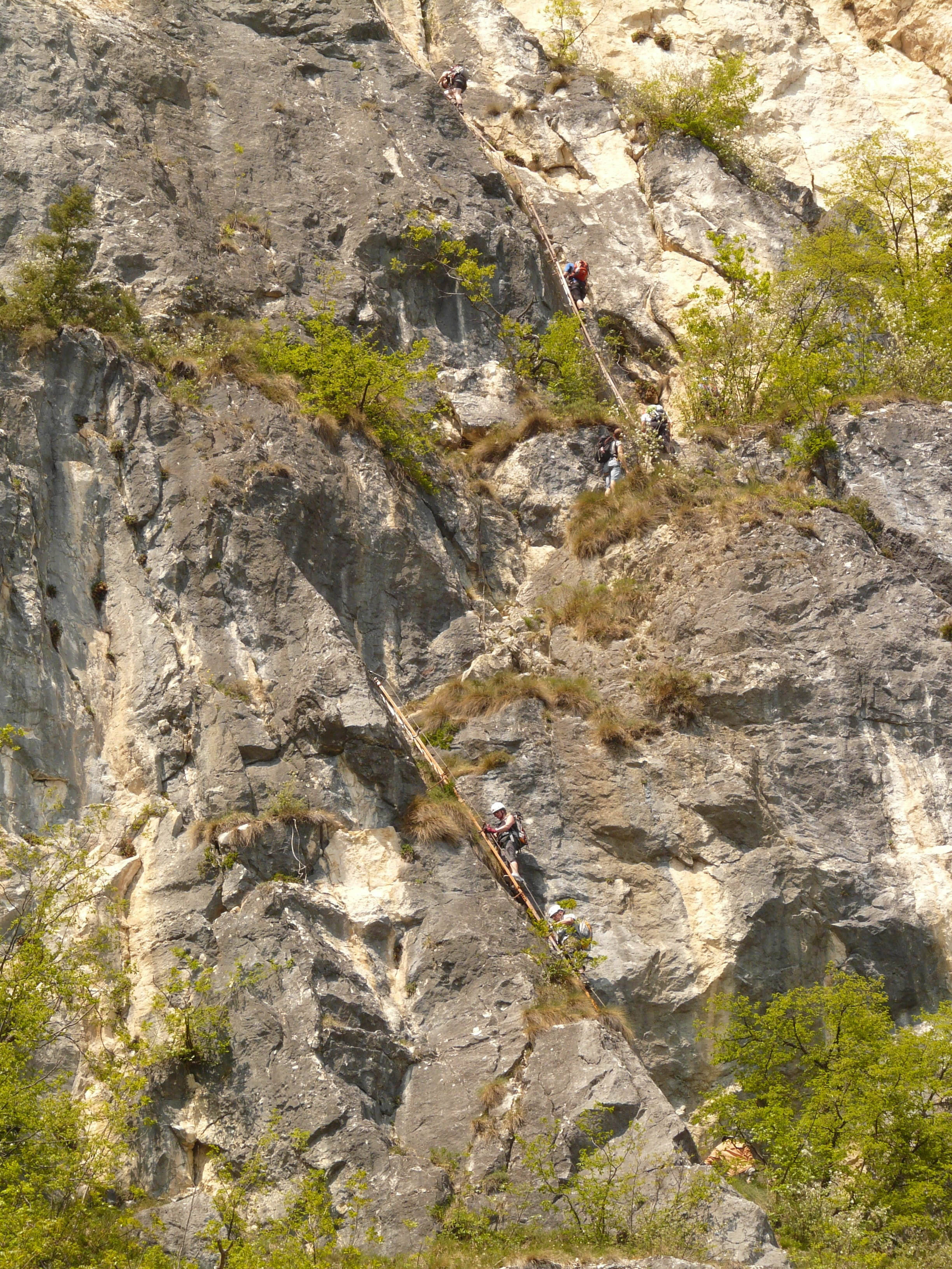 alpine, wire rope, garda, rock formation, climber, leiterweg, 2K, skill, adventure, hike, rock ribbon, day, activity, rock, outdoors, steep, italy, leisure activity, Phone HD Wallpaper