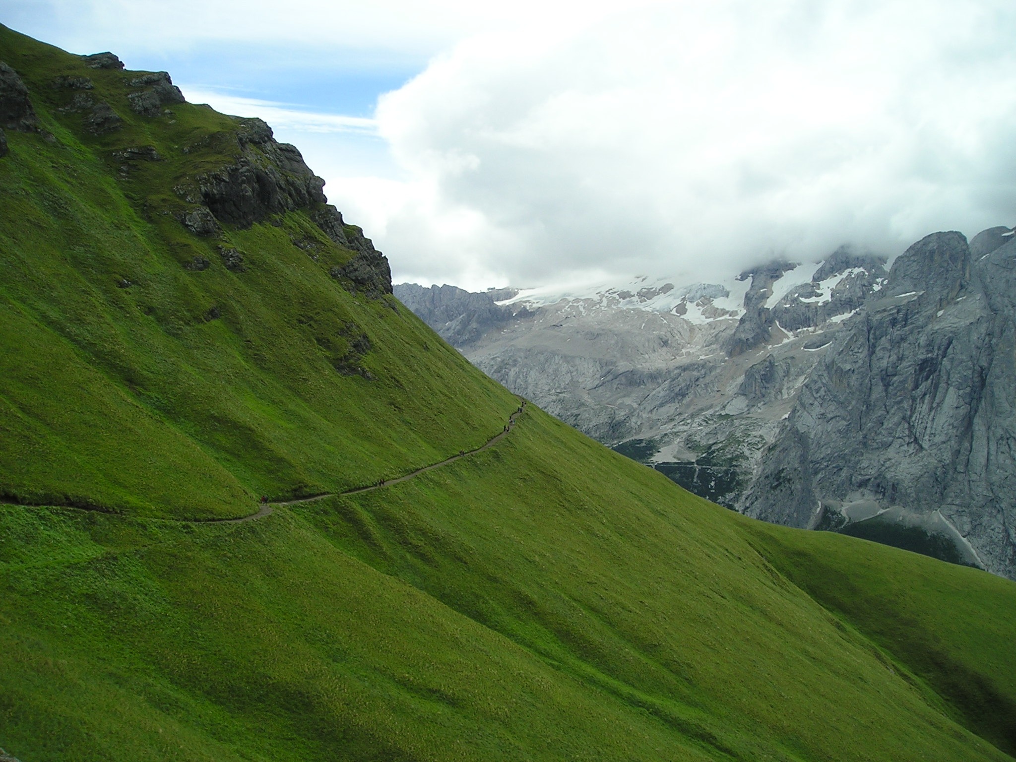 no people, beauty in nature, formation, mountain peak, singletrail, nature, cloudiness, bindelweg, non-urban scene, day, scenics - nature, landscape, marmolada north wall, HD Wallpaper