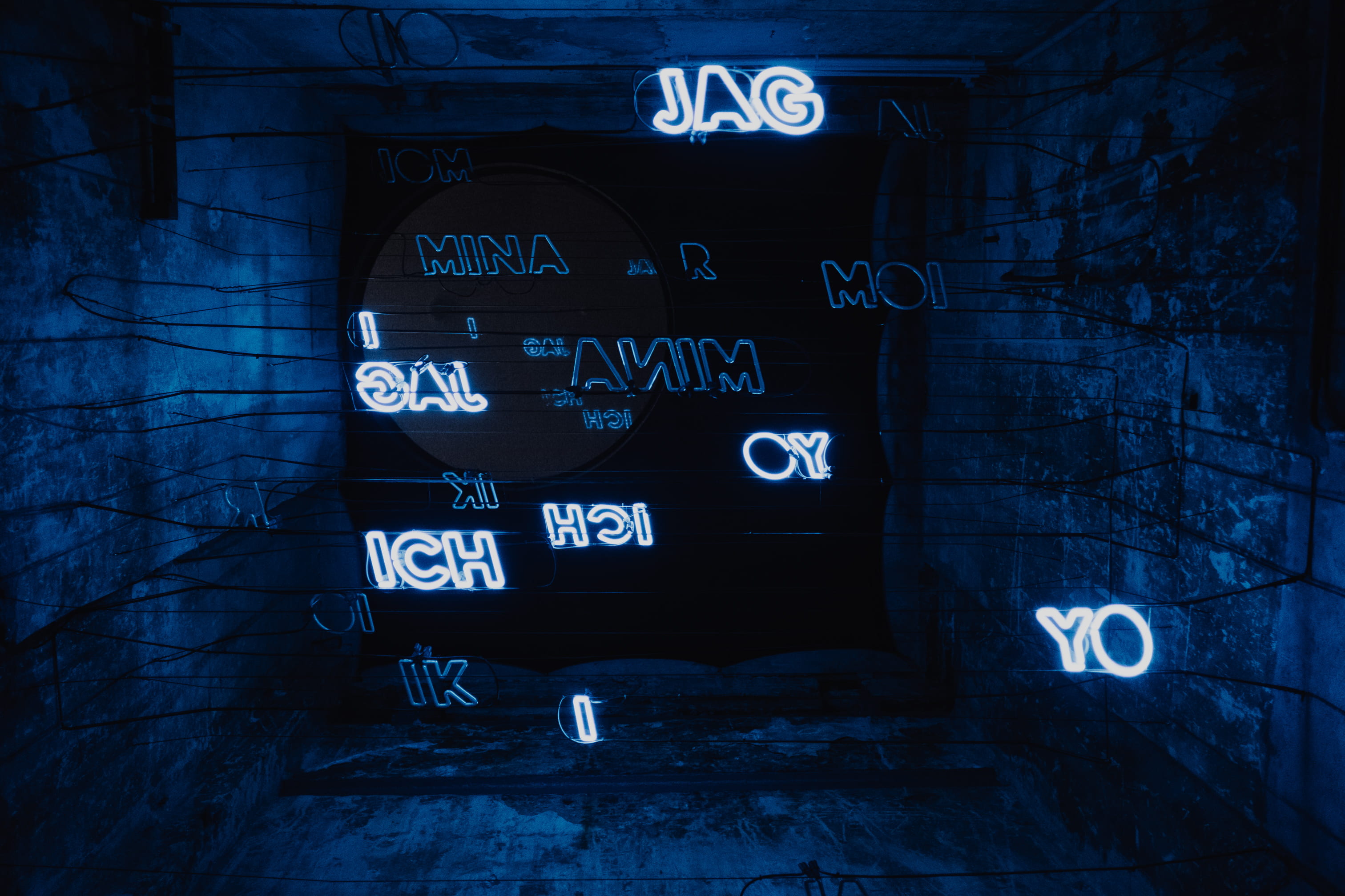 technology, 2K, one, outdoors, jag, cellar, business, close-up, signage, led, neon sign, room, finance, words, different, art, wall - building feature, HD Wallpaper