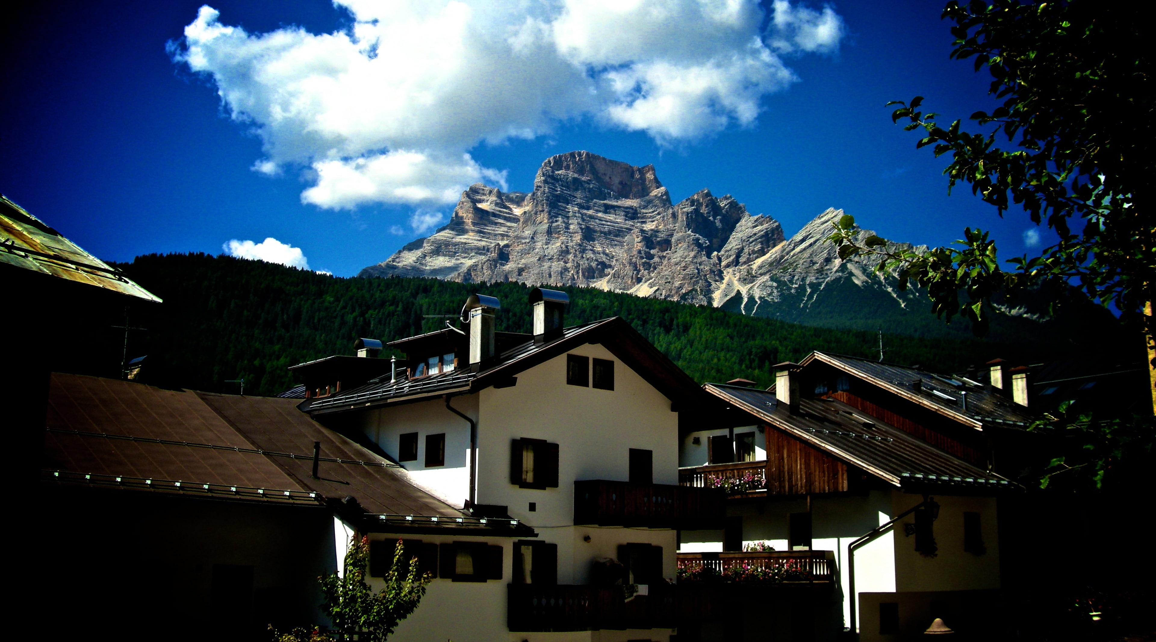 mountain range, religion, nature, white, mountain peak, building, sky, Travel, no people, blue, cloud - sky, Italy, cadore, day, building exterior, 4K, HD Wallpaper
