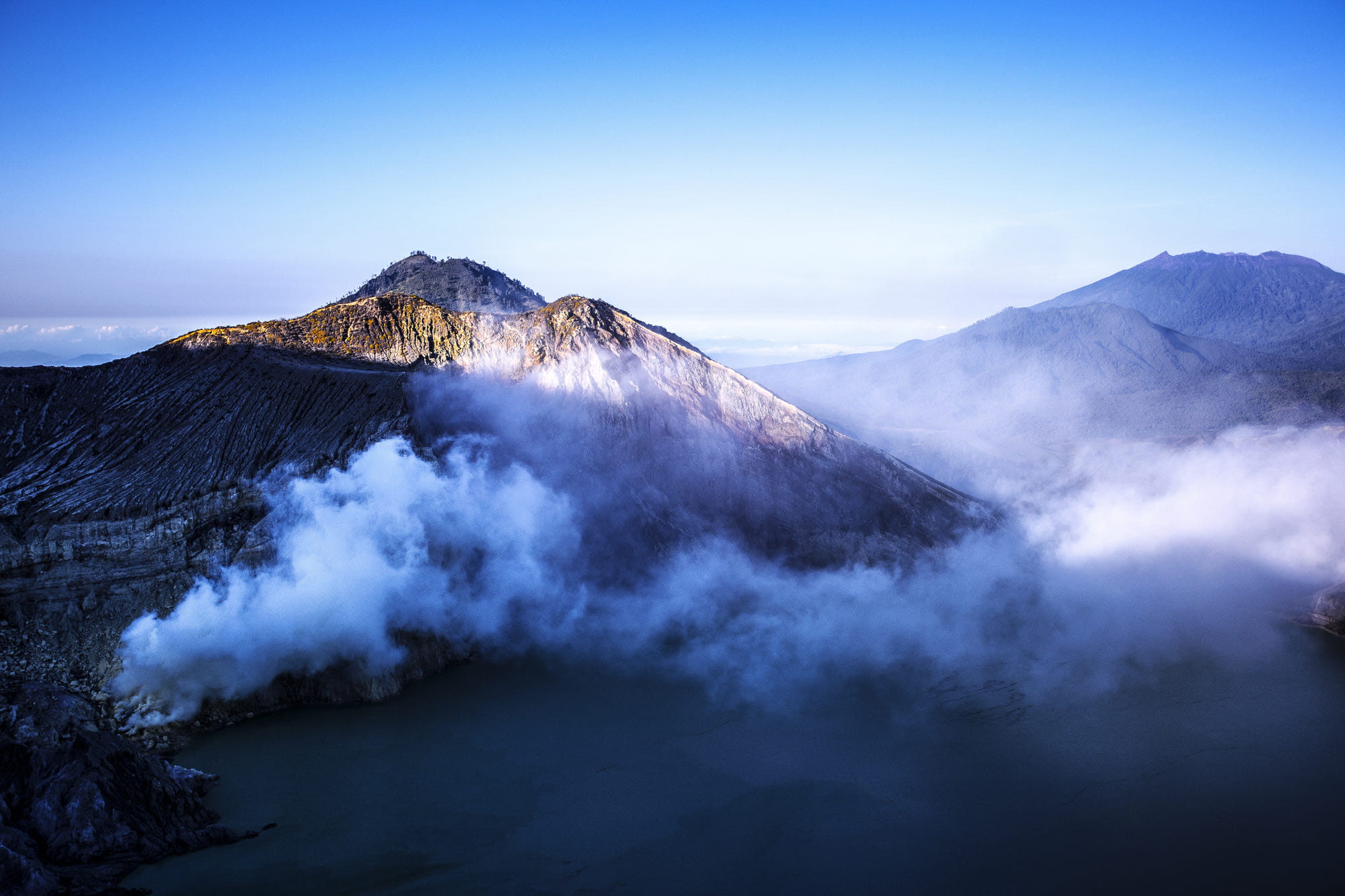 asia, snowcapped, alpenglow, valley, fog, range, hill, volcano, mountain, 1080P, volcanic, ridge, peak, dosyalar, indonesia, landscape, HD Wallpaper