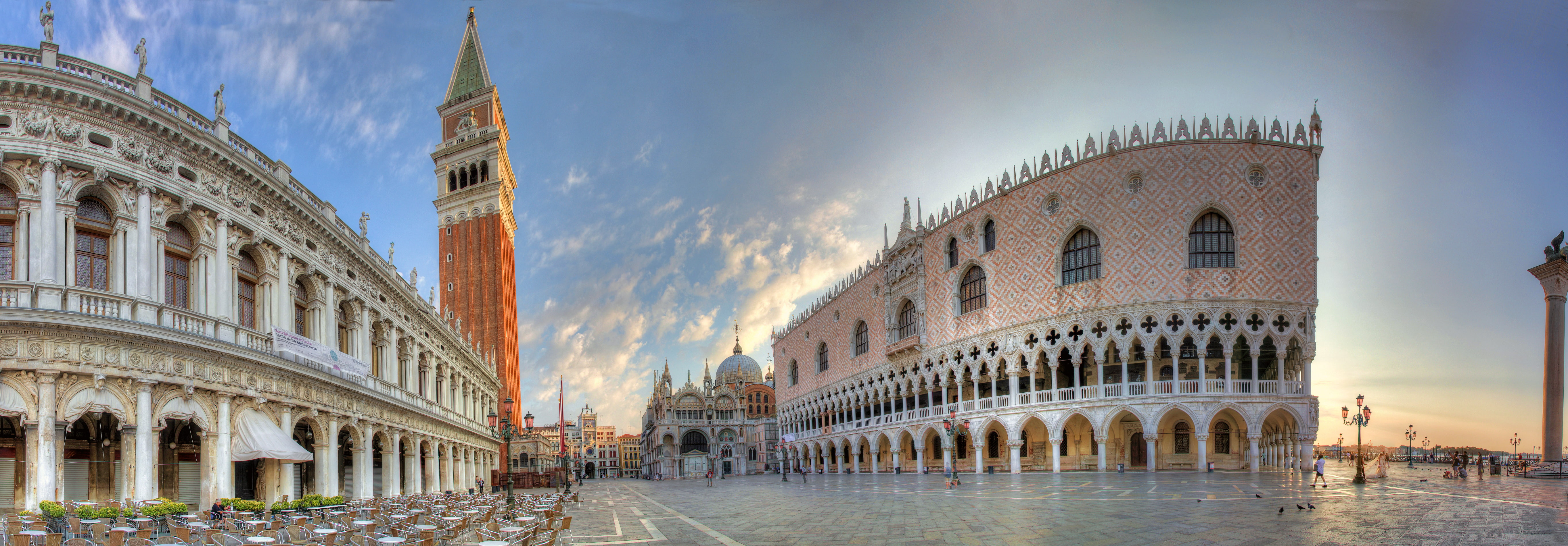 travel, incidental people, tourism, water, architecture, palace, day, doges Palace, nature, Venice, venice - Italy, st. Marks Square, st. Marks Cathedral, HD Wallpaper