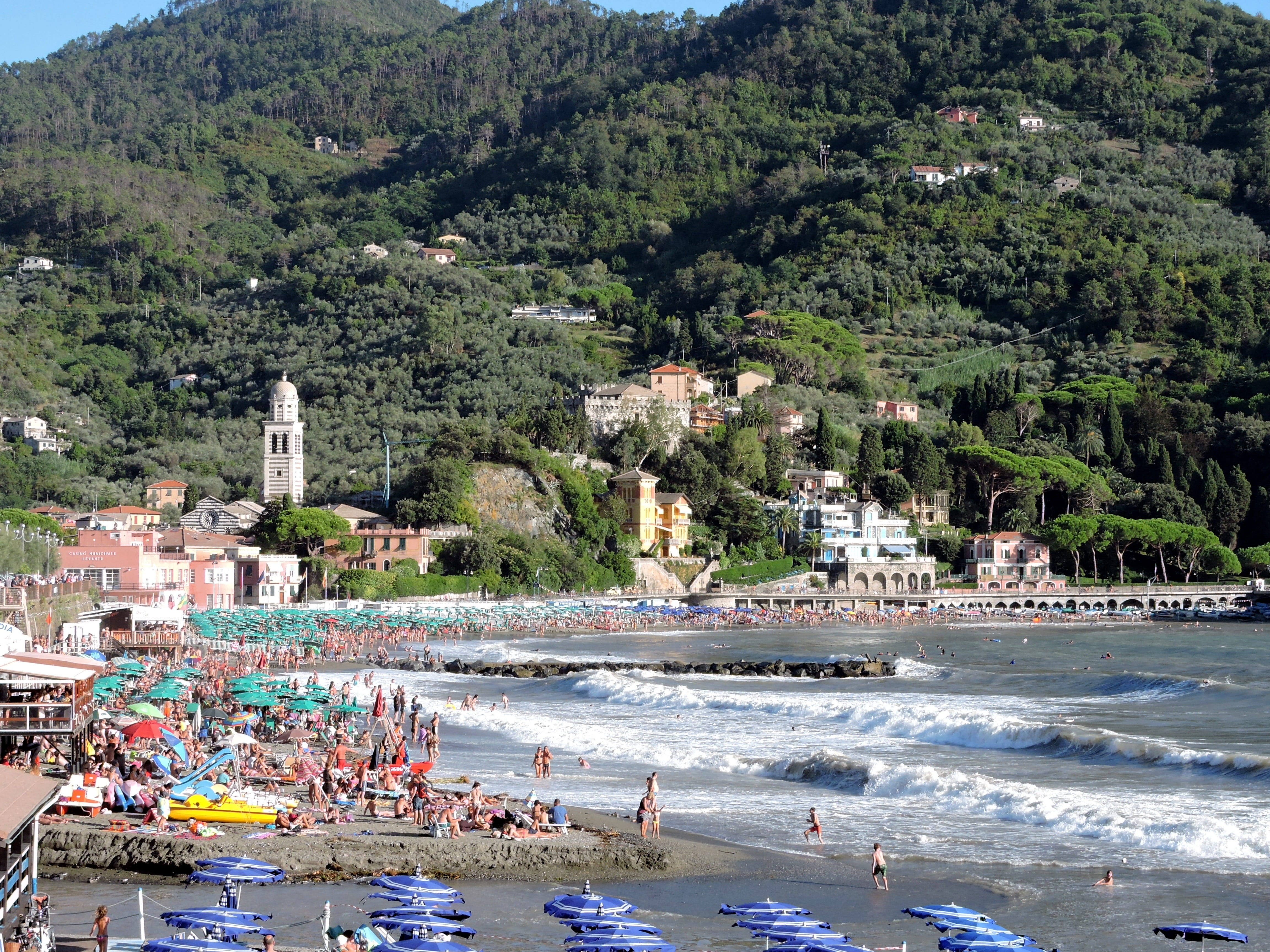 high angle view, liguria, beach, real people, group of people, italy, architecture, nature, outdoors, large group of people, water, building exterior, land, HD Wallpaper
