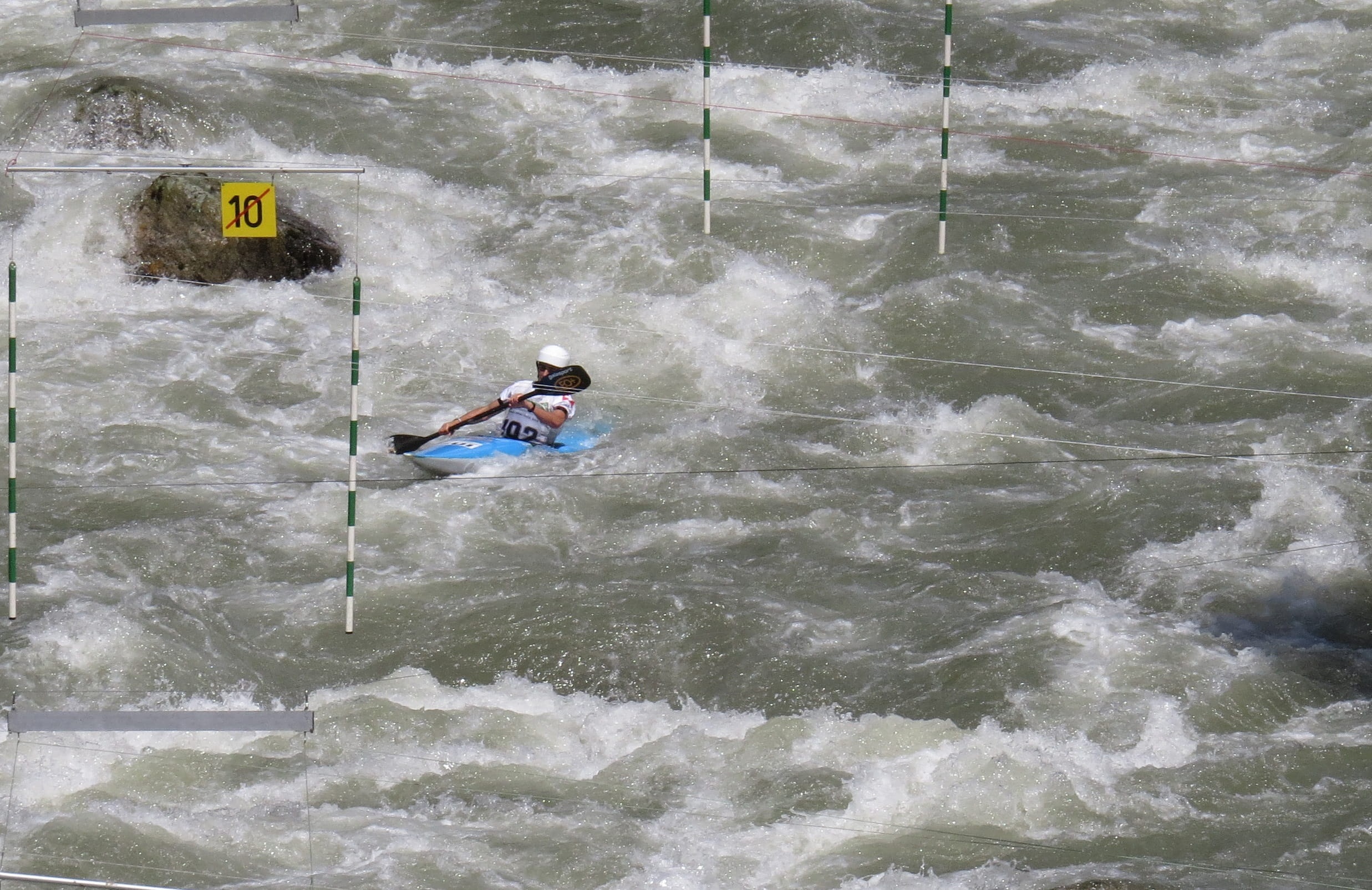 slalom, leisure activity, men, aquatic sport, white water, one person, beauty in nature, skill, warning sign, sport, outdoors, action, lifestyles, one man only, HD Wallpaper