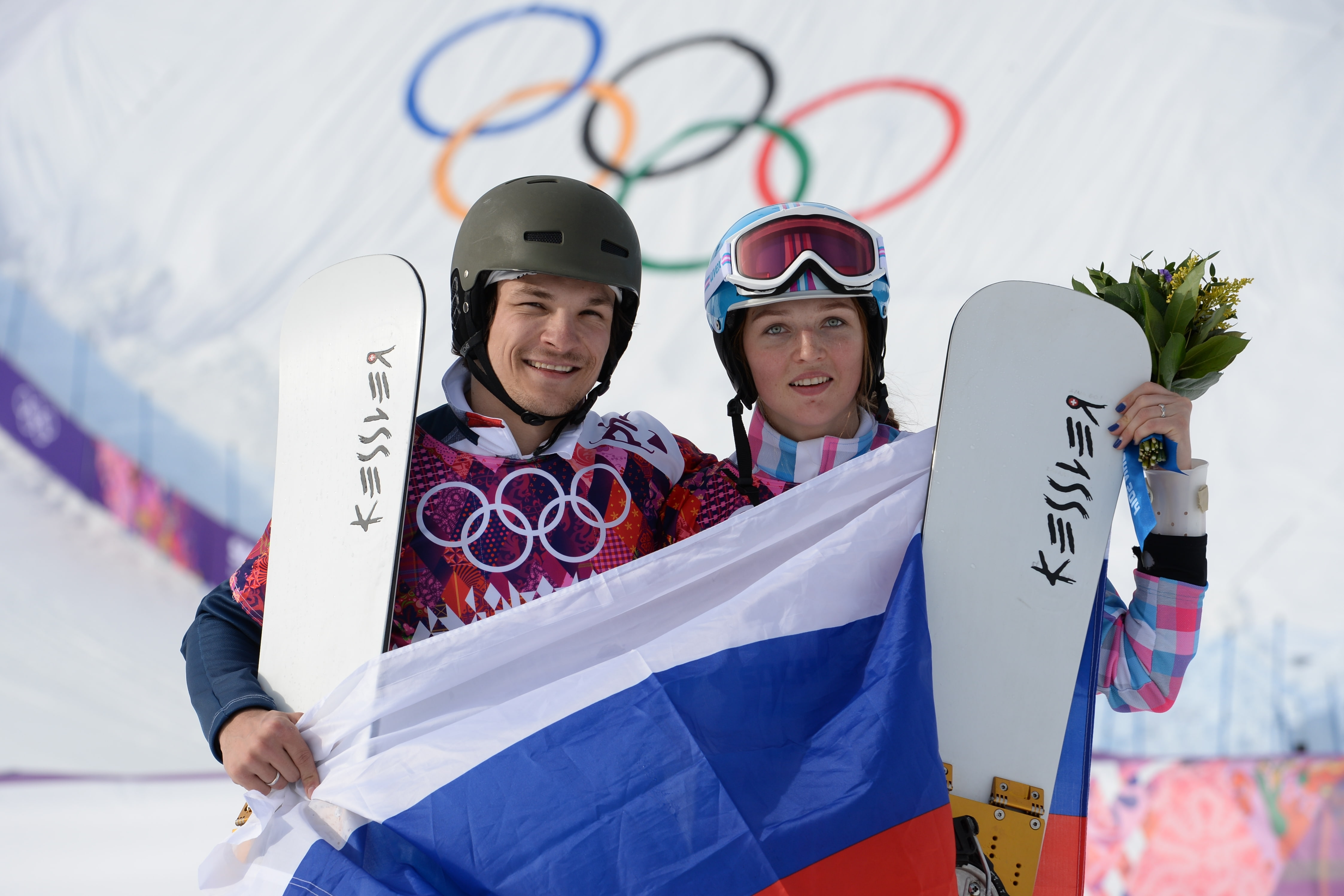 bronze, medalists, Olympics, 4K, Sochi 2014, medal, gold, parallel giant slalom, Alena Zavarzina, snowboarders, Victor Wilde, pair, family, HD Wallpaper