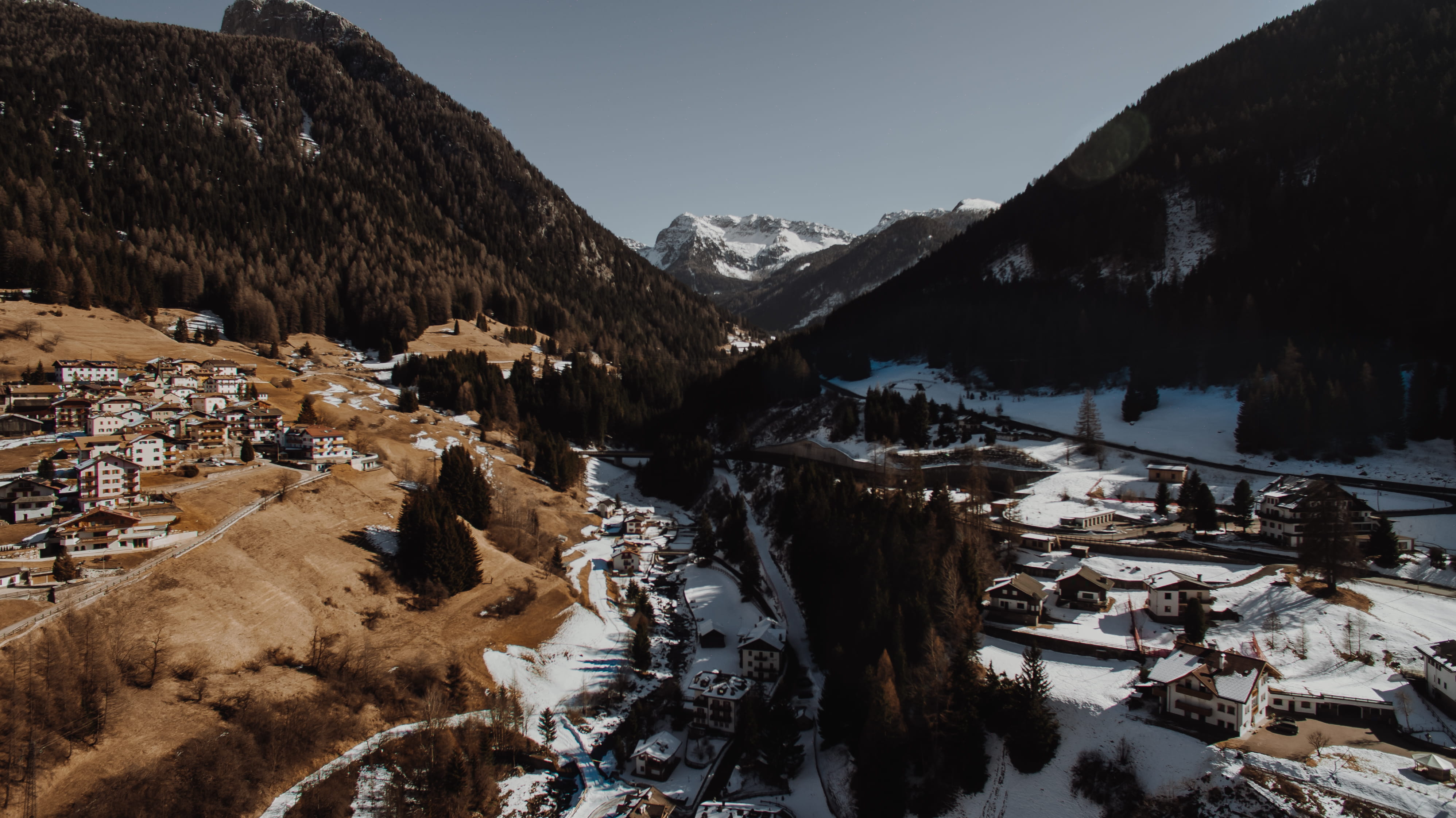 frozen, 4K, tranquility, houses, brown, mountain range, architecture, snow, mountains, italy, sky, colors, scenics - nature, road, drone, outdoor, building exterior, HD Wallpaper