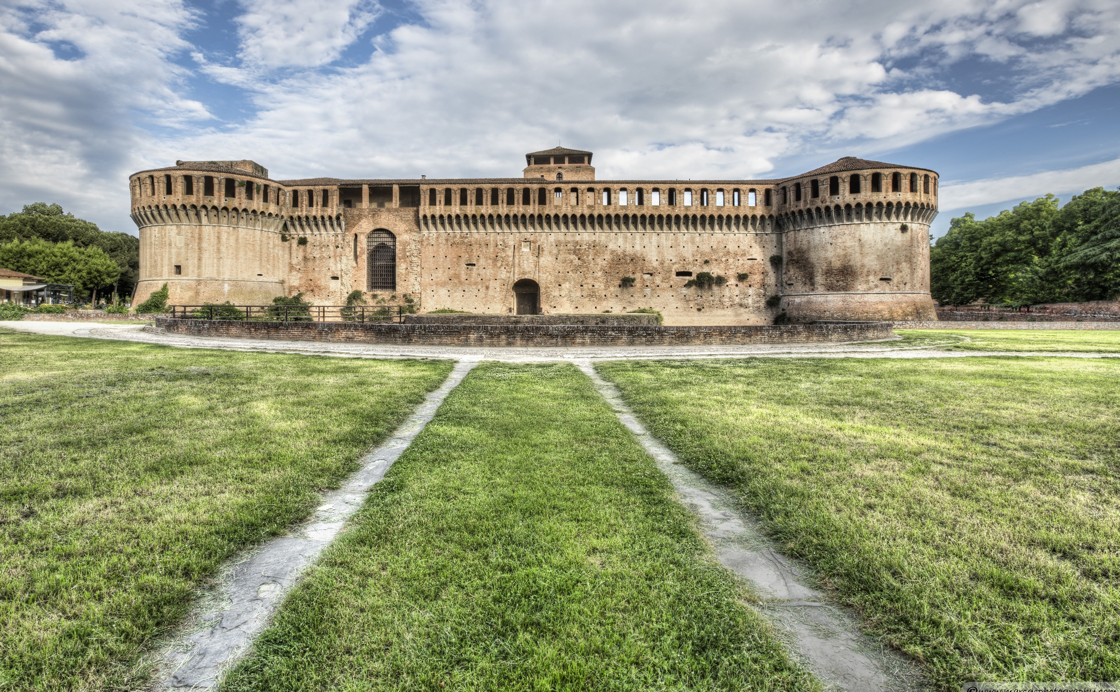4K, grass, plant, rocca, ancient, lawn, travel destinations, travel, built structure, outdoors, sky, building exterior, the past, nature, Europe, building, HD Wallpaper