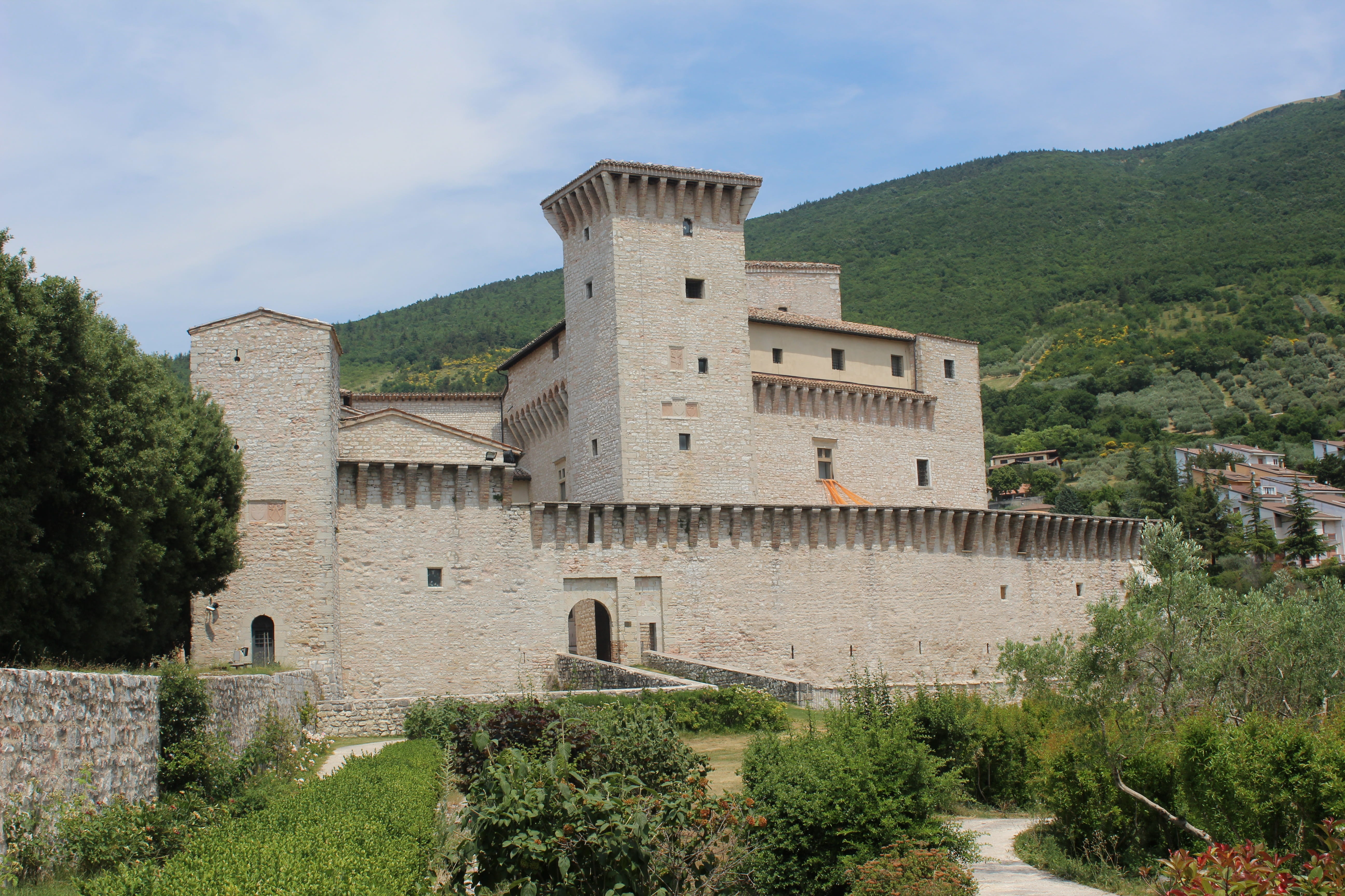 tadino, architecture, built structure, sky, travel destinations, rocca, building, flea, outdoors, the past, nature, place of worship, gualdo, 5K, travel, HD Wallpaper