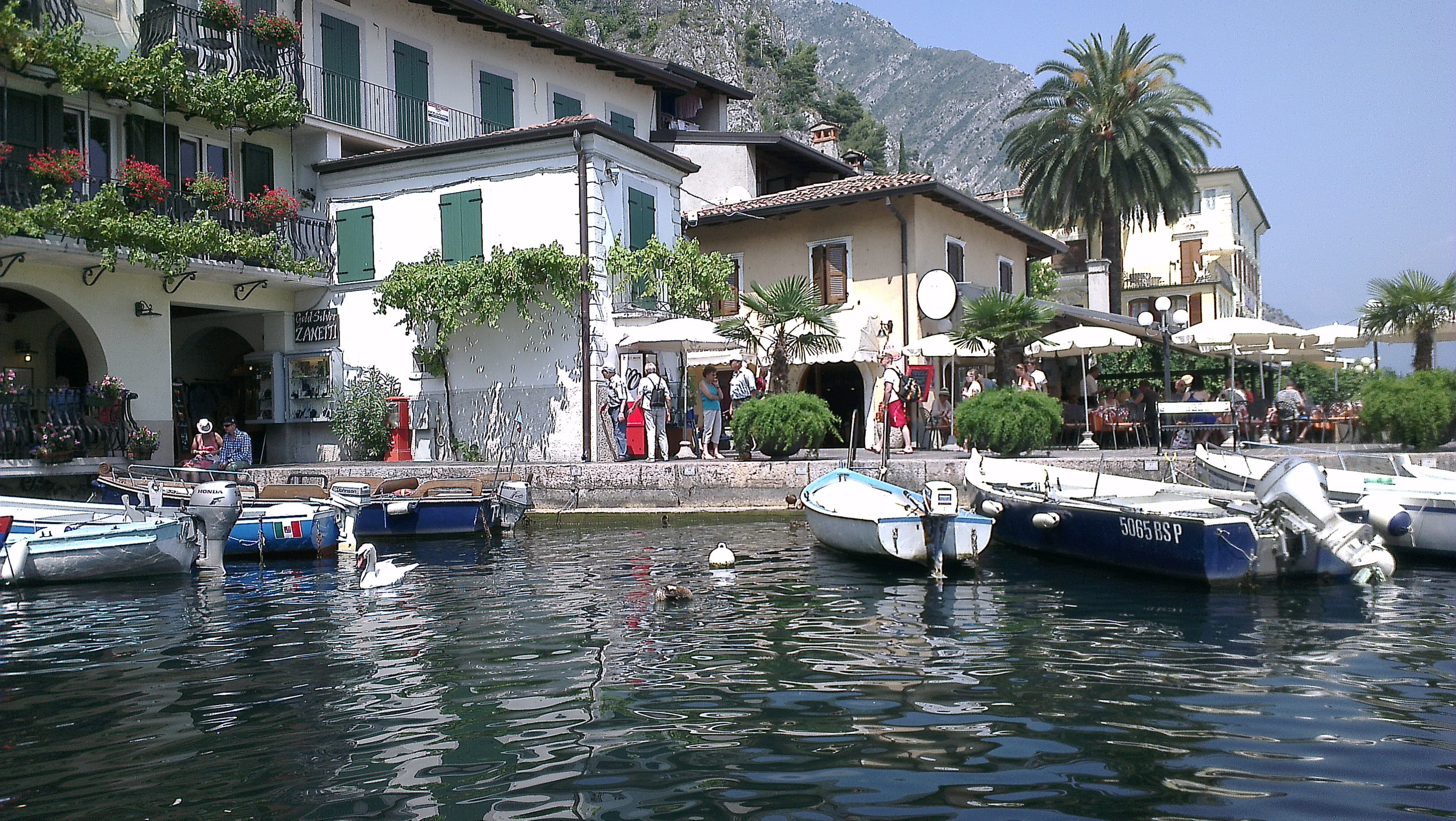 shorte, boot, waterfront, moored, limone sul garda, relaxation, mode of transportation, canal, 4K, tree, day, plant, garda, docked, residential district, HD Wallpaper