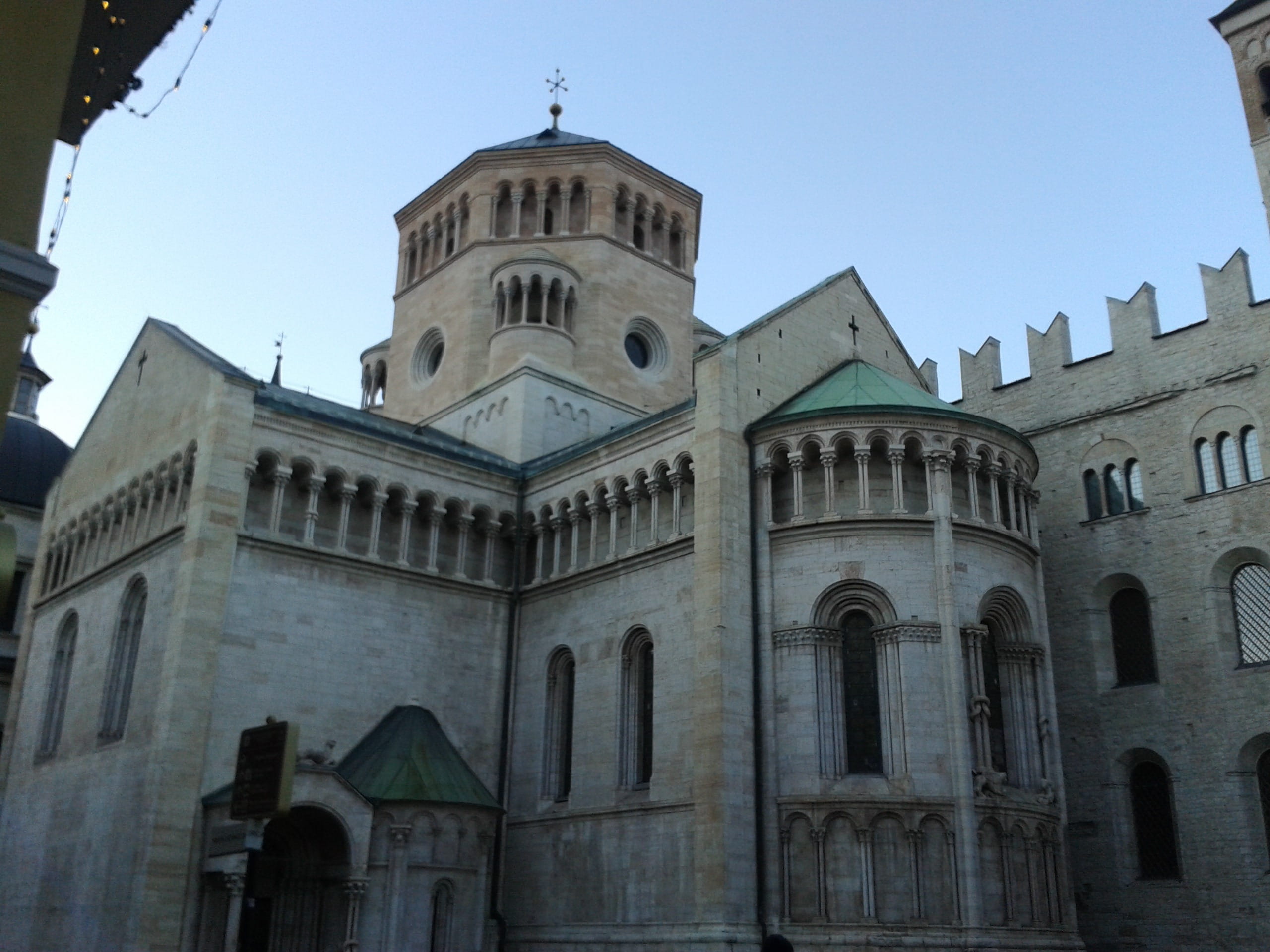 Monument, spirituality, nature, building, cathedral, the past, travel destinations, low angle view, clear sky, trento, religion, tourism in trentino, building exterior, HD Wallpaper