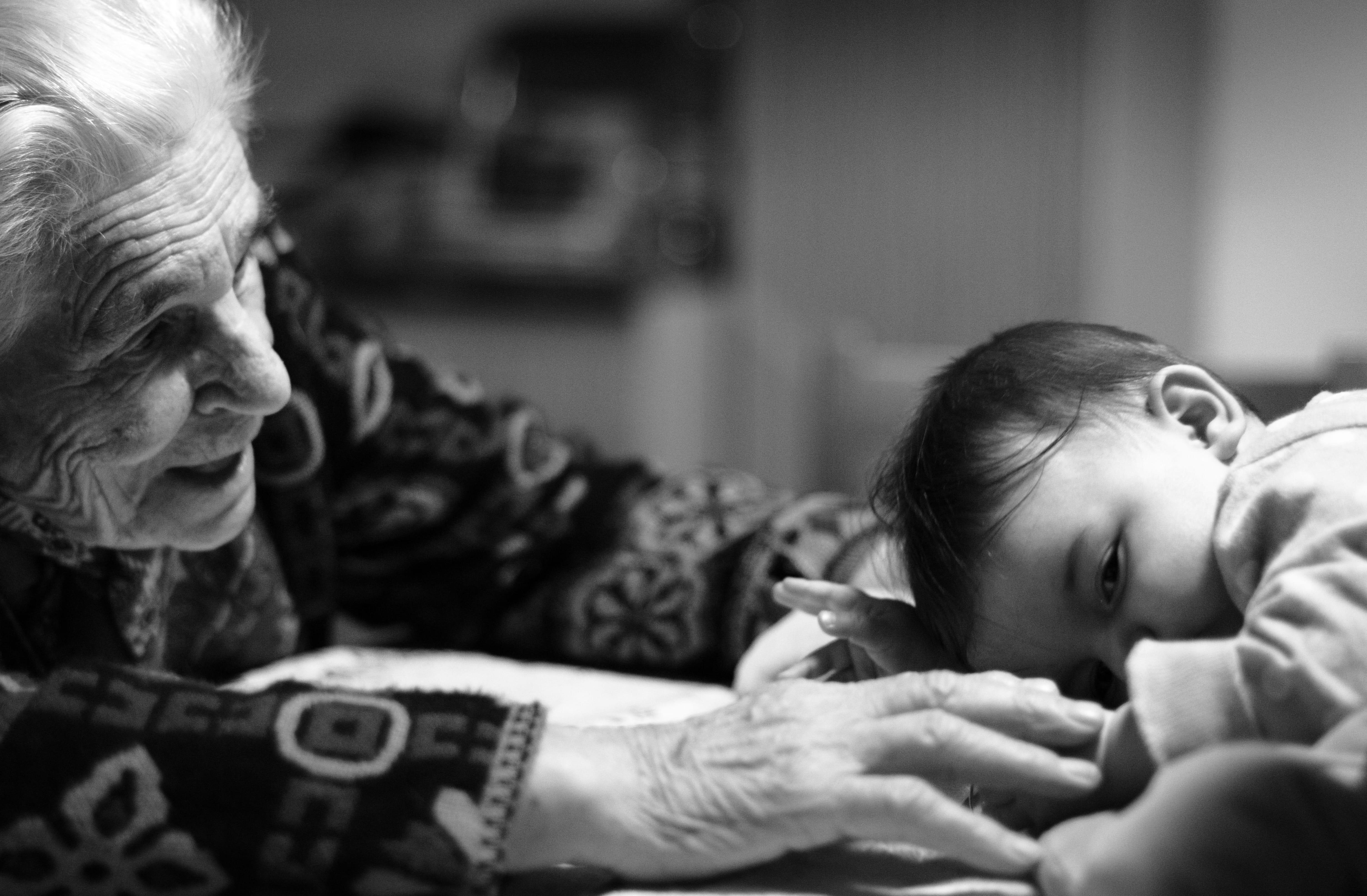 skin, 4K, woman, childhood, child, grandmother, grandparent, people, hug, finger, face, senior women, italy, young, togetherness, women, adult, human, HD Wallpaper