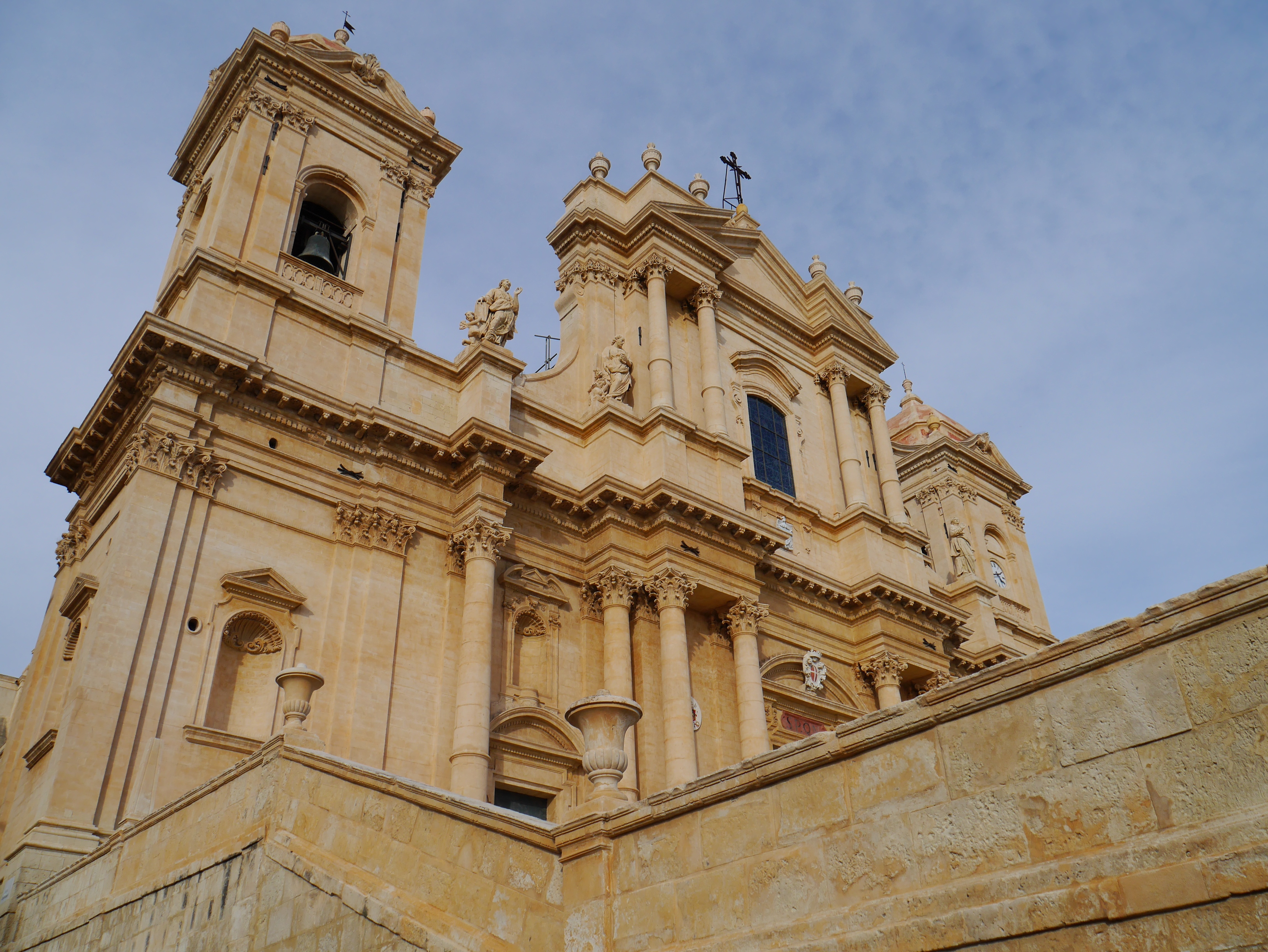 baroque city, the past, spirituality, noto, built structure, val di noto, building exterior, baroque, ornate, 4K, carving, la chiesa madre di san nicolò, HD Wallpaper