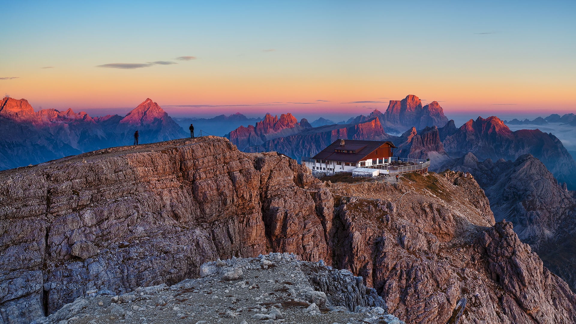 house, sunset, 1080P, Italy, rocks, peaks, mountains, people, landscape, nature, Veneto, Rifugio Lagazuoi, sky, Alps, HD Wallpaper