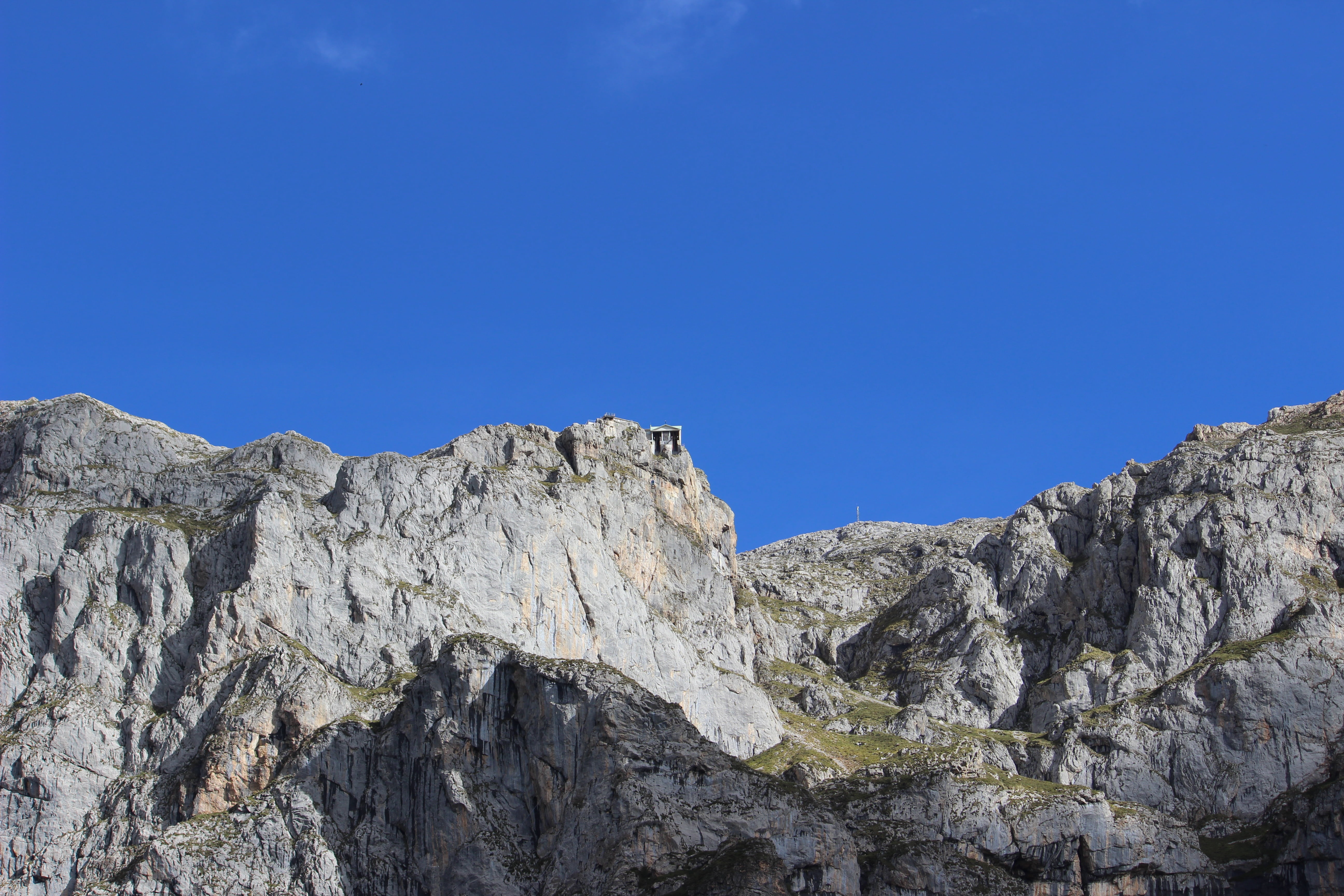 picos de europa, formation, mountain, nature, solid, geology, cableway source, day, rock - object, scenics - nature, mountain peak, 5K, rock, cliff, beauty in nature, HD Wallpaper