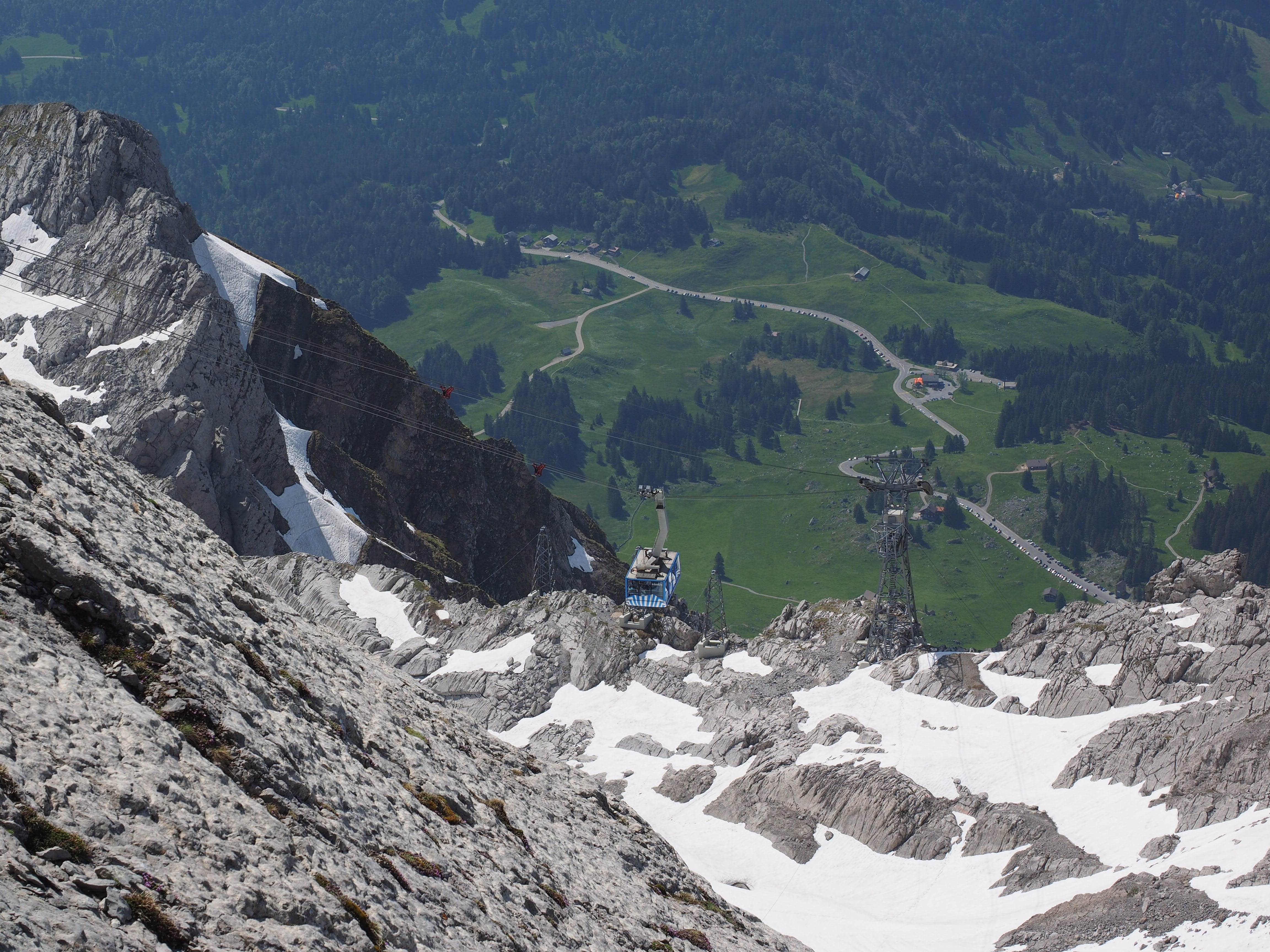 snow, cold temperature, alpstein region, Säntis, no people, mountain, 4K, shuttle service, Gondola, mountain railway, beauty in nature, appenzell, rock, HD Wallpaper