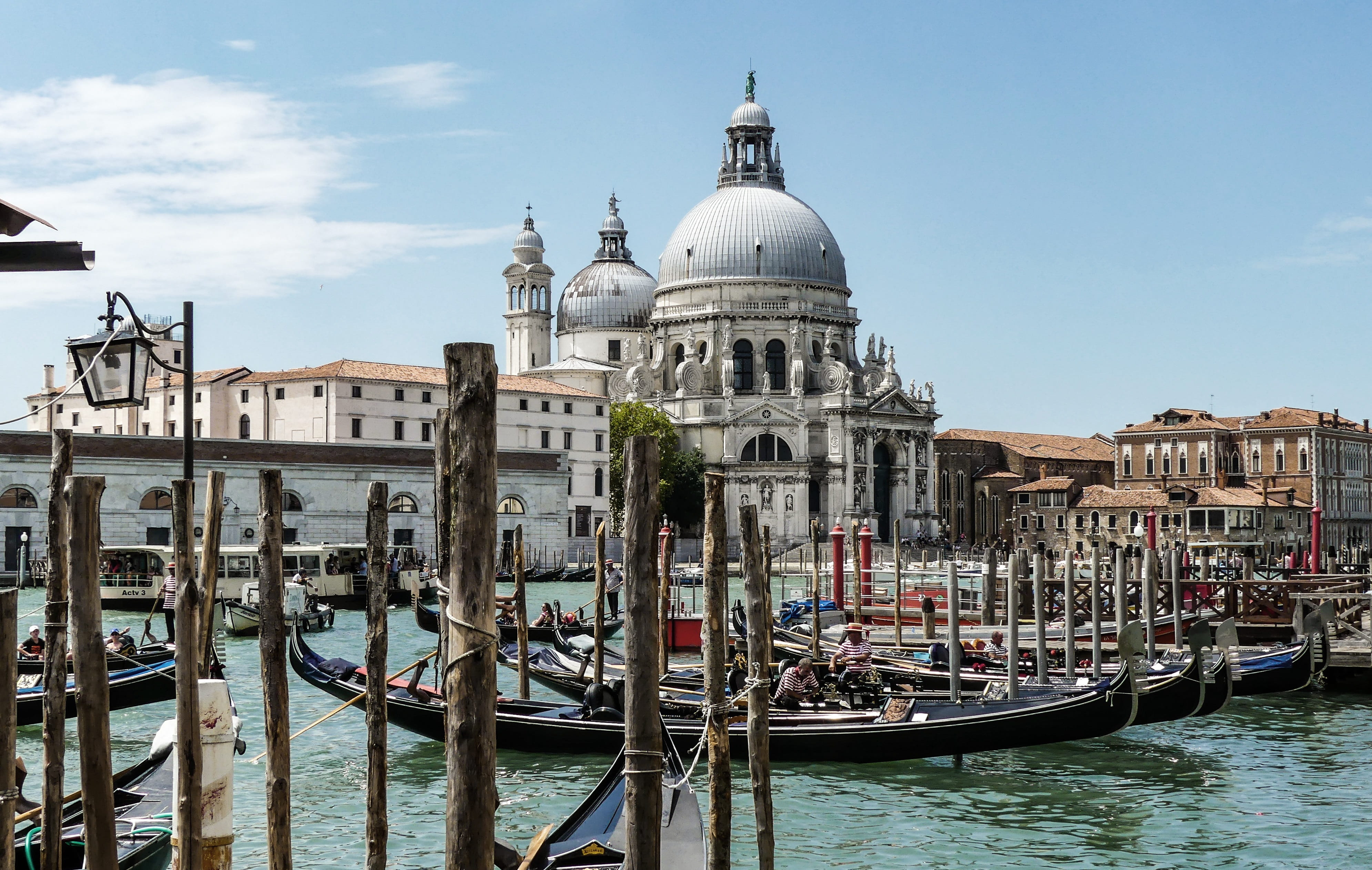 boat, veneto, built structure, 4K, travel destinations, places of interest, spirituality, religion, transportation, venice, no people, mode of transportation, HD Wallpaper