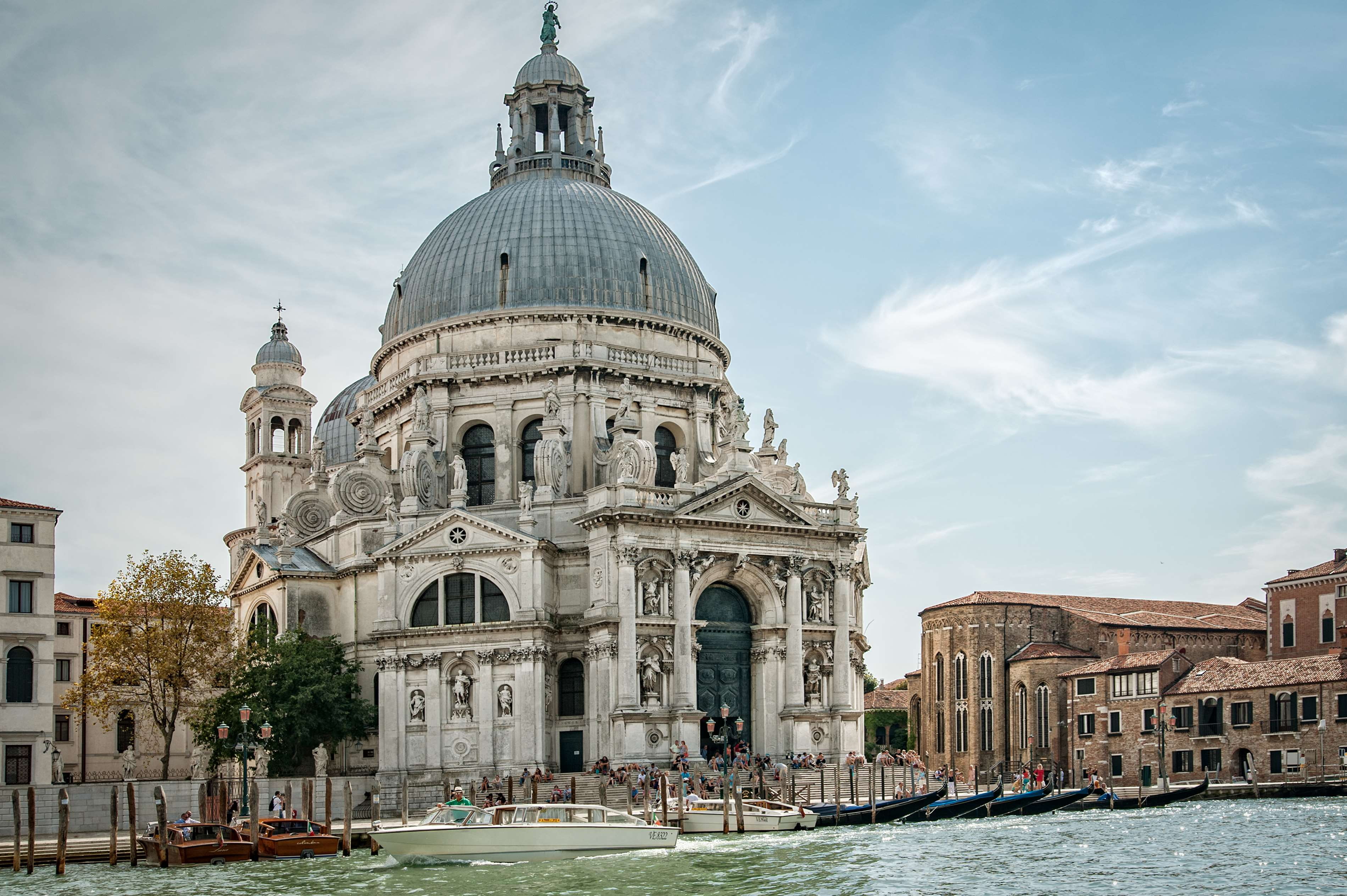 city, built structure, sky, religion, river, tourism, travel destinations, day, travel, church, incidental people, cathedral, building exterior, place of worship, HD Wallpaper