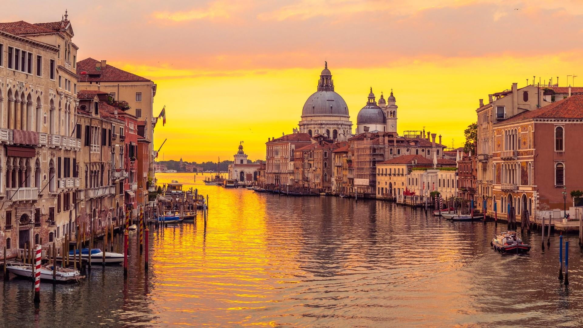 religion, cloud - sky, basilica santa maria della salute, building, canal, waterway, 1080P, cityscape, venice, dusk, sky, architecture, waterfront, built structure, HD Wallpaper