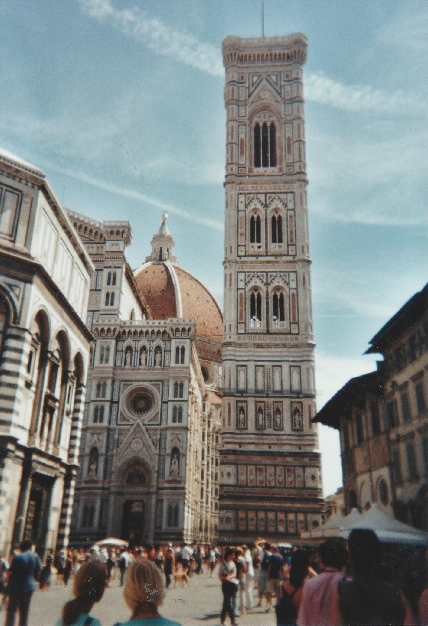 giotto’s bell tower, belief, women, large group of people, real people, sky, florence cathedral italy, giottos campanile, spirituality, outdoors, crowd, Phone HD Wallpaper