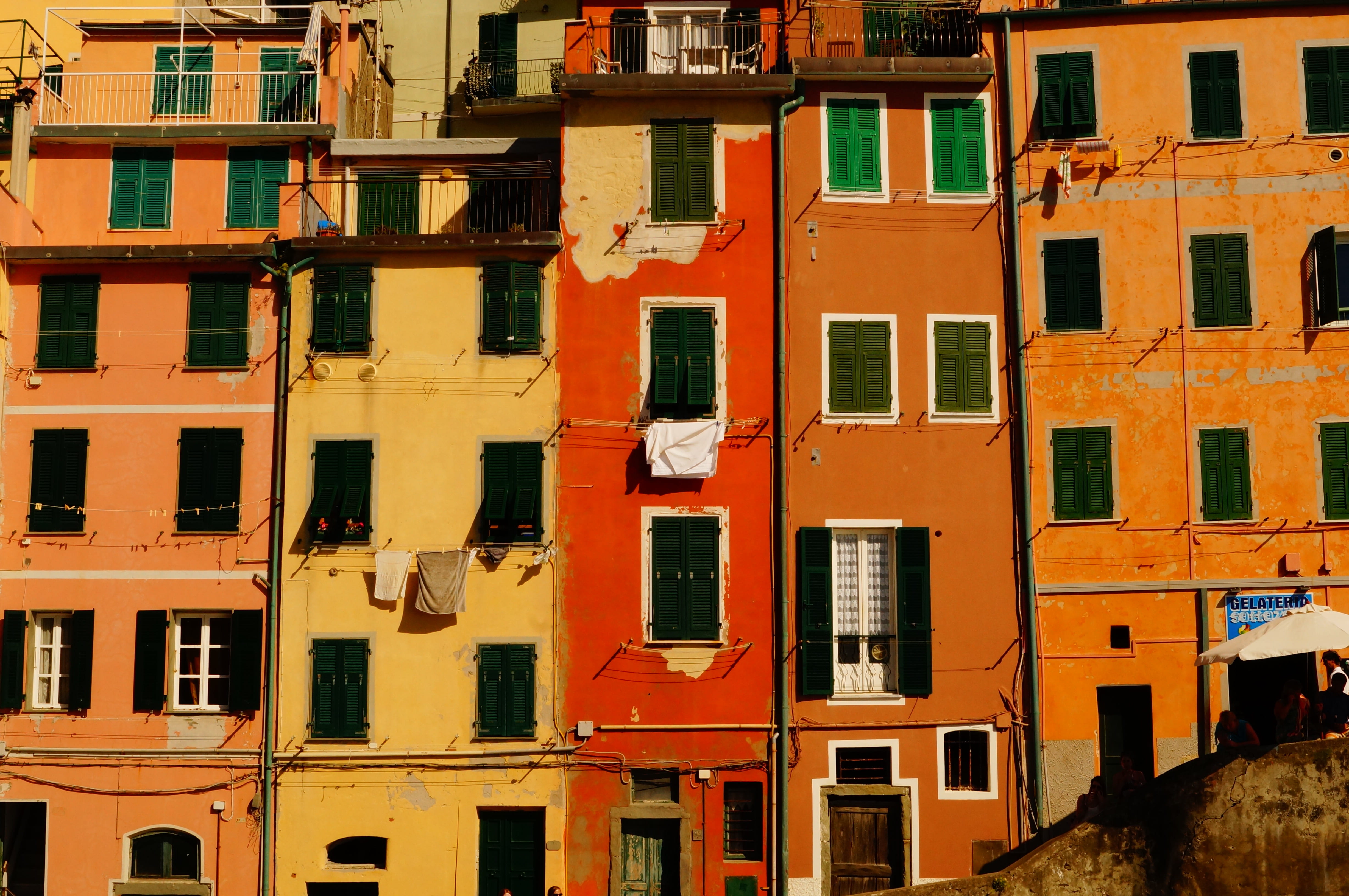 hanging, riomaggiore, 4K, village, apartment, window, outside, building, outdoors, place, built structure, architecture, building exterior, orange, city, HD Wallpaper