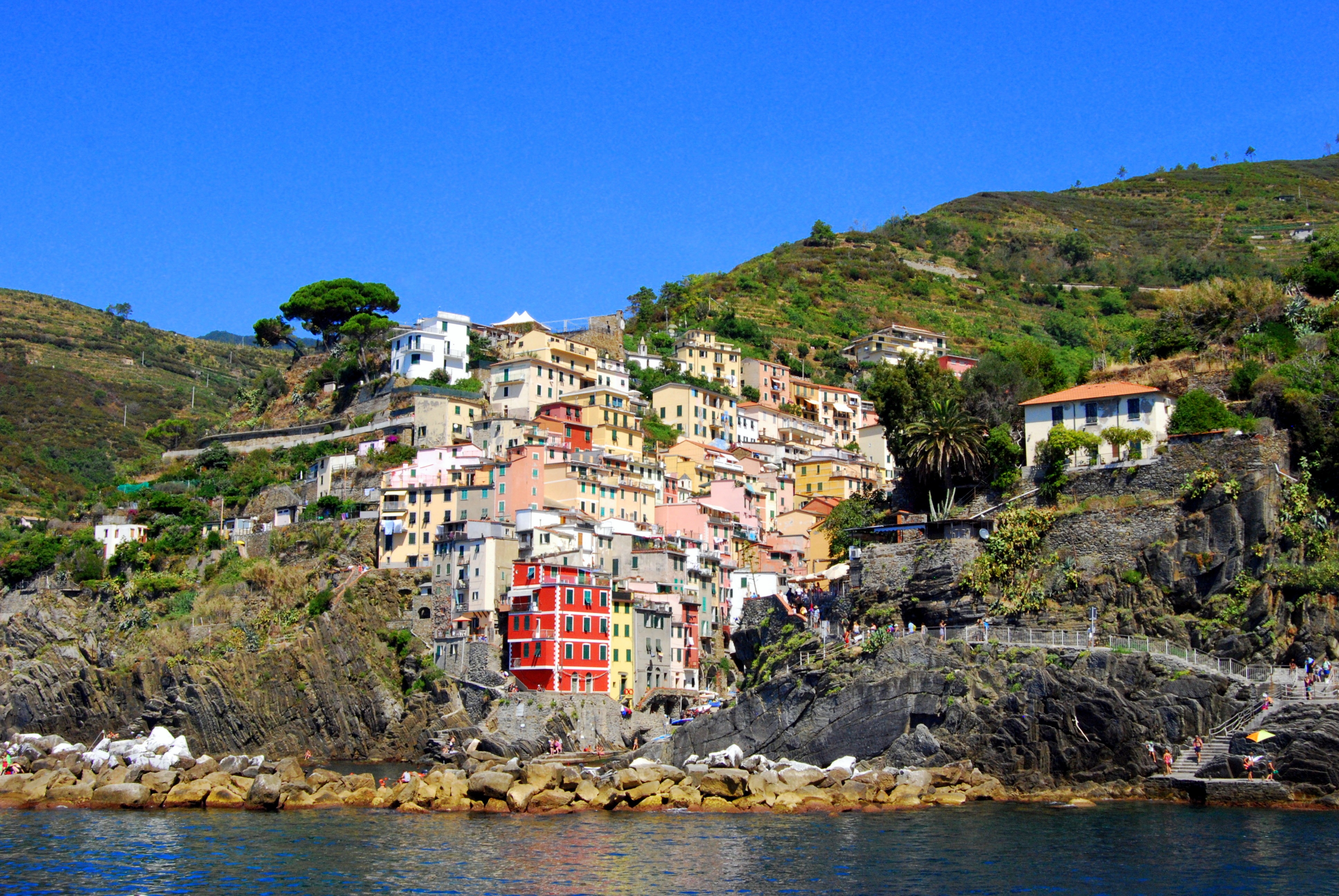 sea, italy, formation, cinque terre, mountain, land, houses, house, colors, building, day, architecture, waterfront, copy space, building exterior, blue, HD Wallpaper