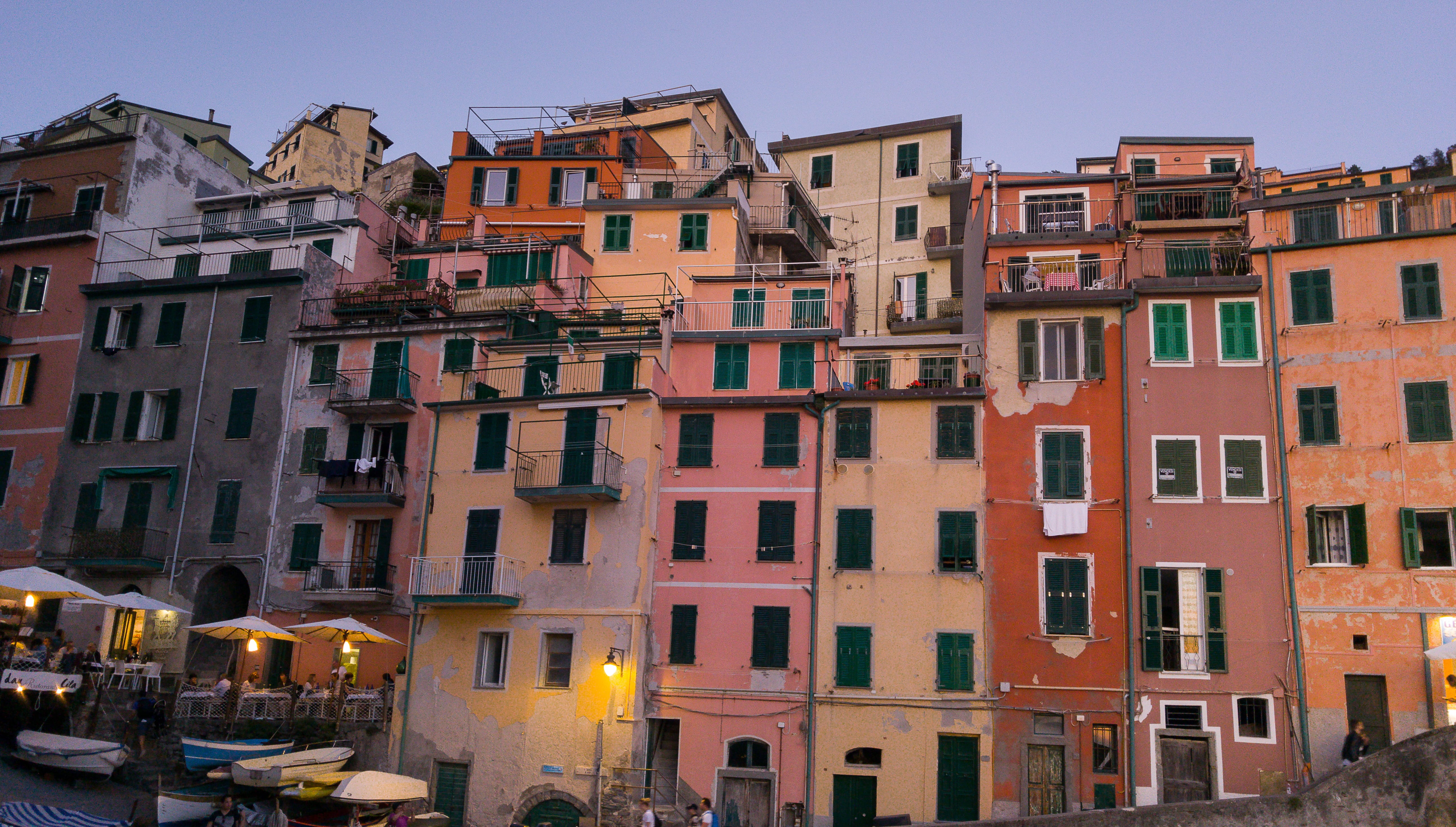 town, Riomaggiore, mode of transportation, apartment, no people, house, Cinque Terre, transportation, Italy, building exterior, residential district, nature, HD Wallpaper