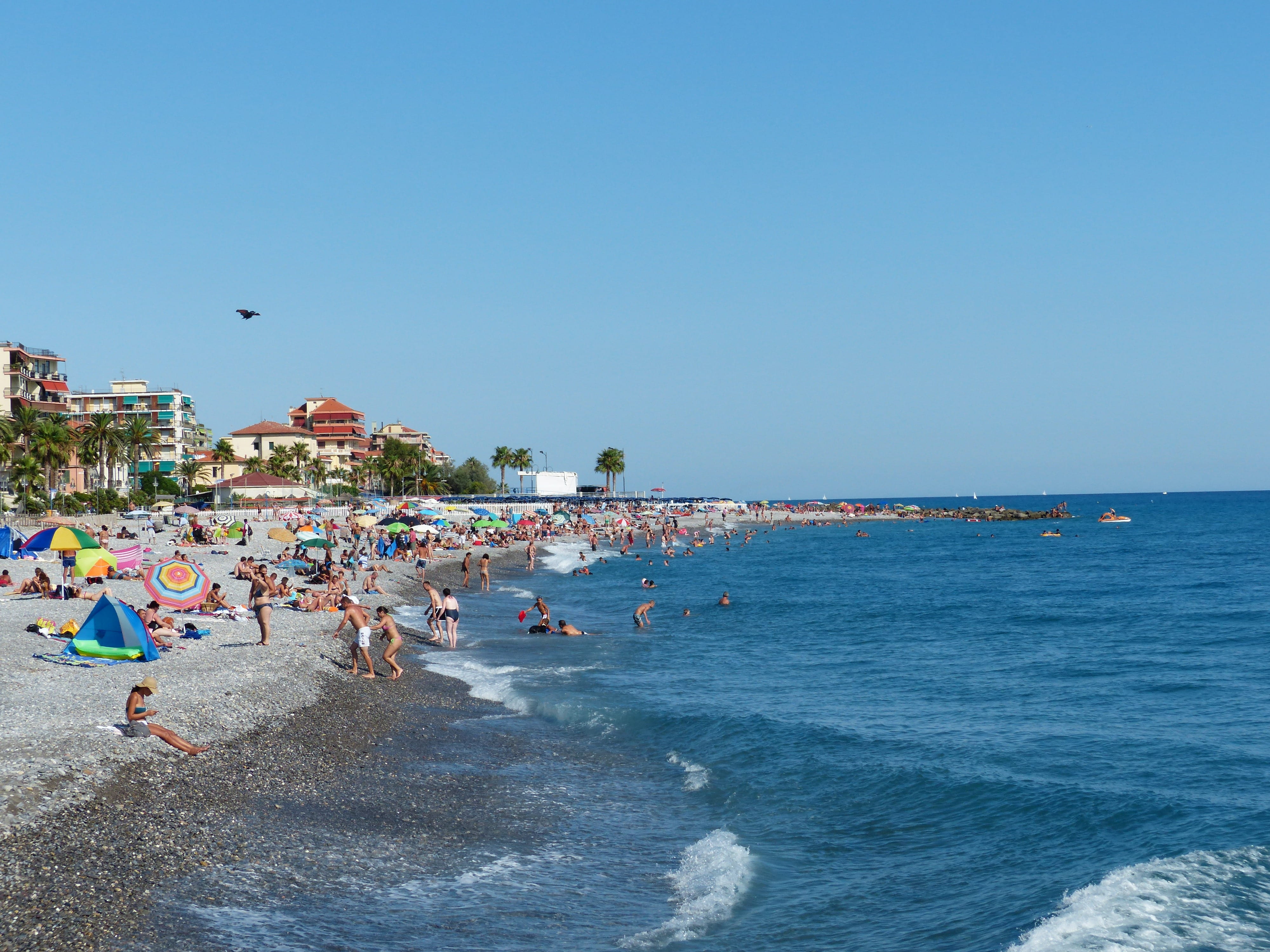 crowd, horizon over water, nature, holiday resort, land, architecture, real people, Swim, stone beach, trip, sea, liguria, Beach, outdoors, Holiday, blue, HD Wallpaper