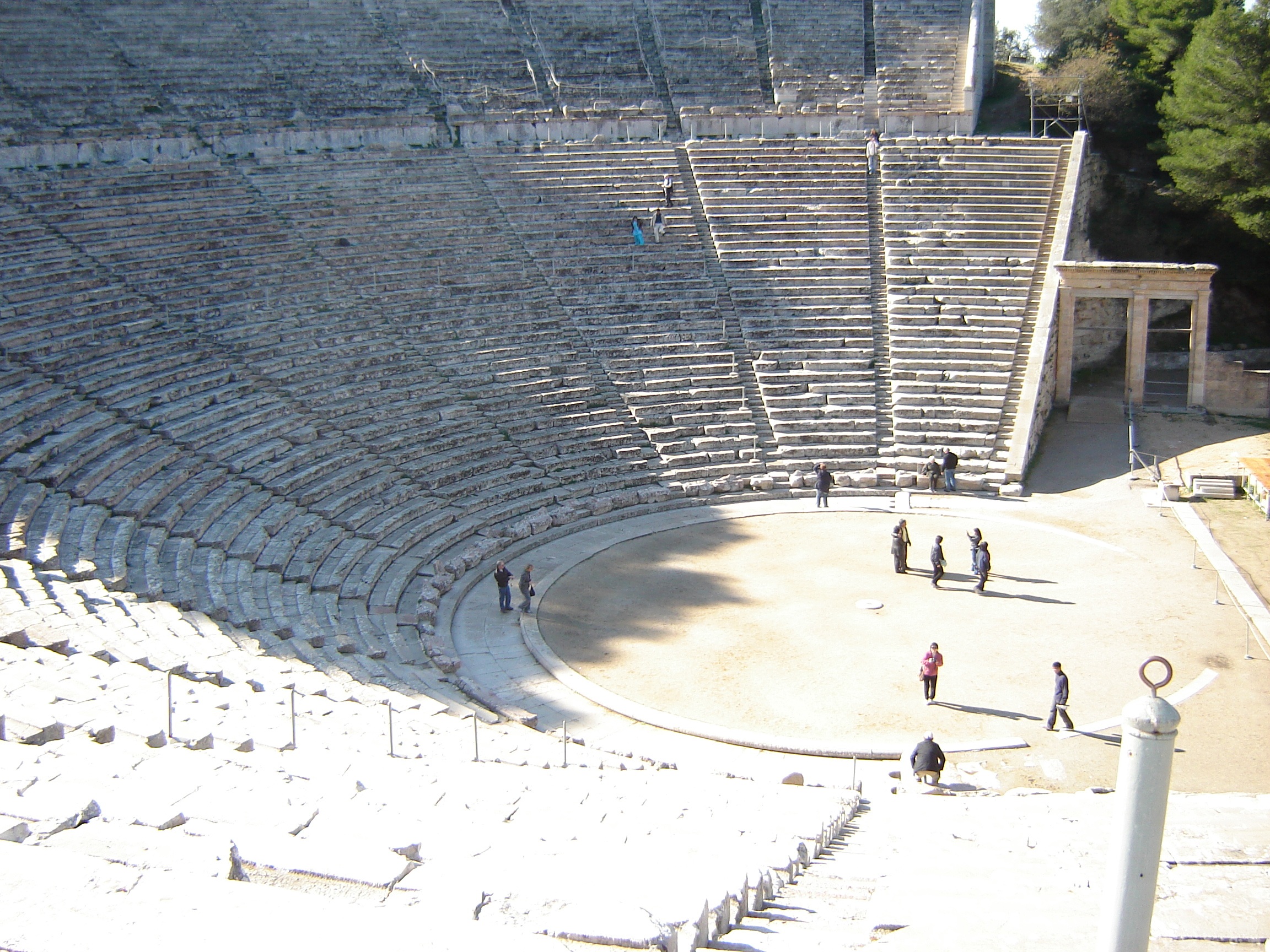 coliseum, famous, real people, building, travel, incidental people, group, architecture, 1080P, history, street, half, peloponnese, people, travel destinations, HD Wallpaper