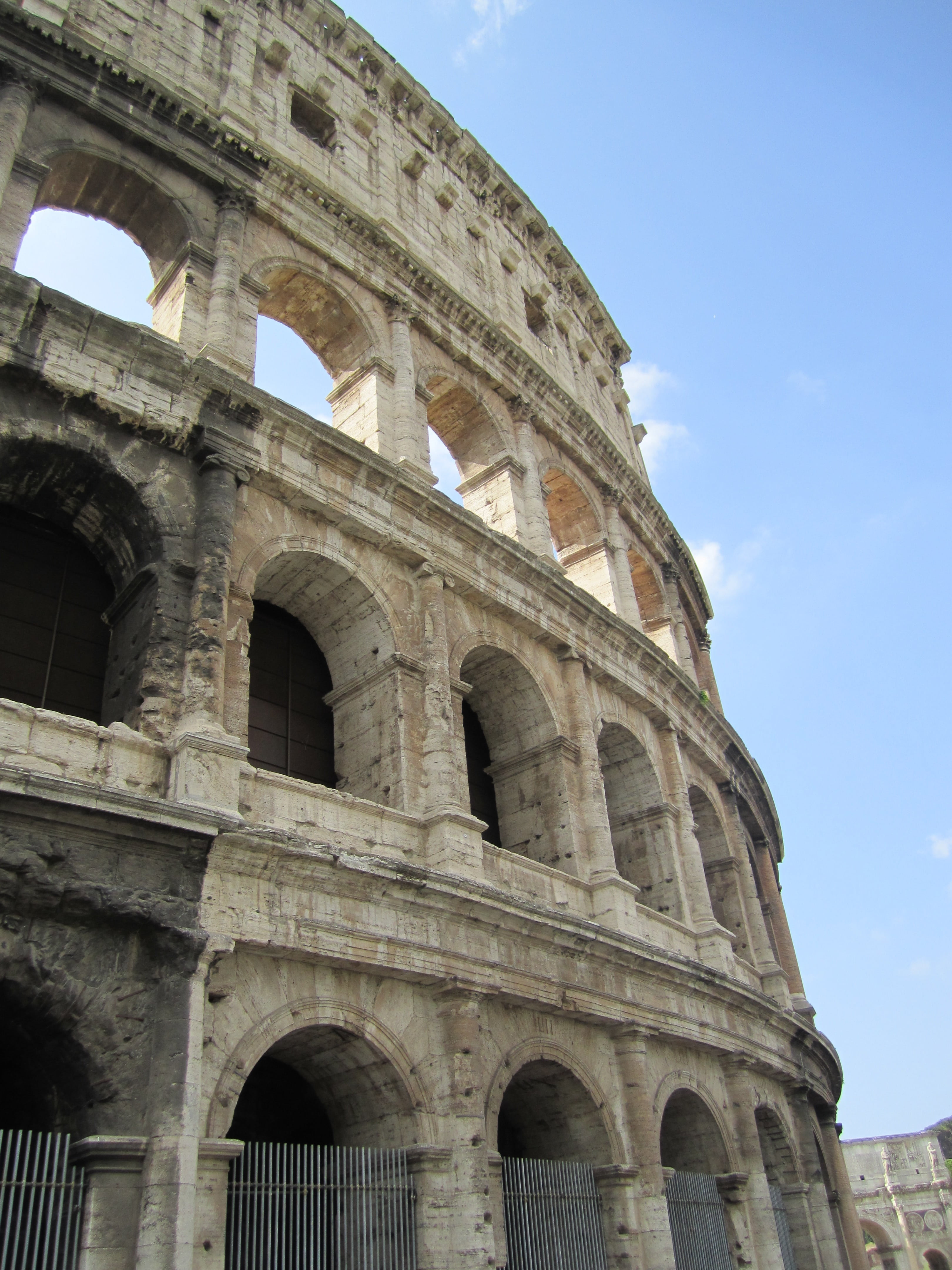arch, low angle view, ancient history, the past, travel destinations, colosseo, amphitheater, landmark, old ruin, tourism, ancient, travel, architecture, Phone HD Wallpaper
