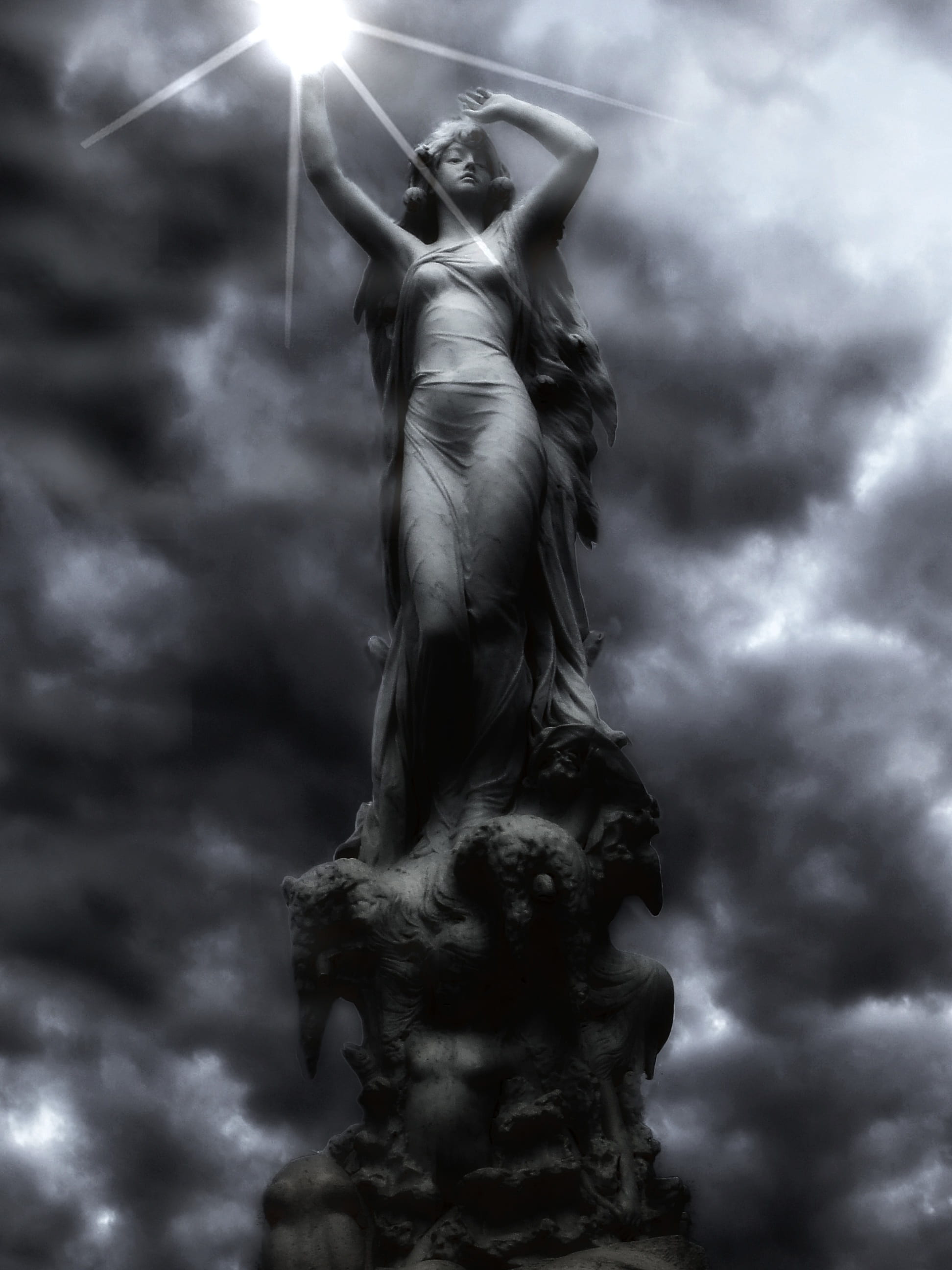 woman, symbol, statue, historical, male likeness, representation, person, cloudy, sky, dress, human representation, sun, stone, architecture, adorable, Phone HD Wallpaper