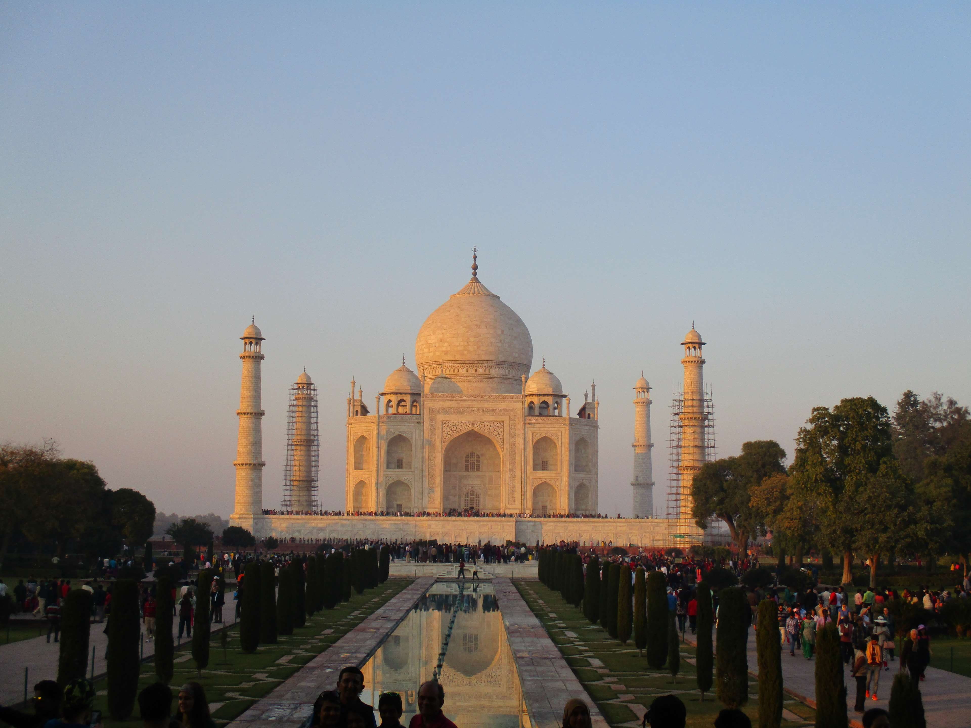 built structure, ancient civilization, india, white, real people, mahal, beautiful, the past, travel, travel destinations, agra, architecture, reflecting pool, HD Wallpaper