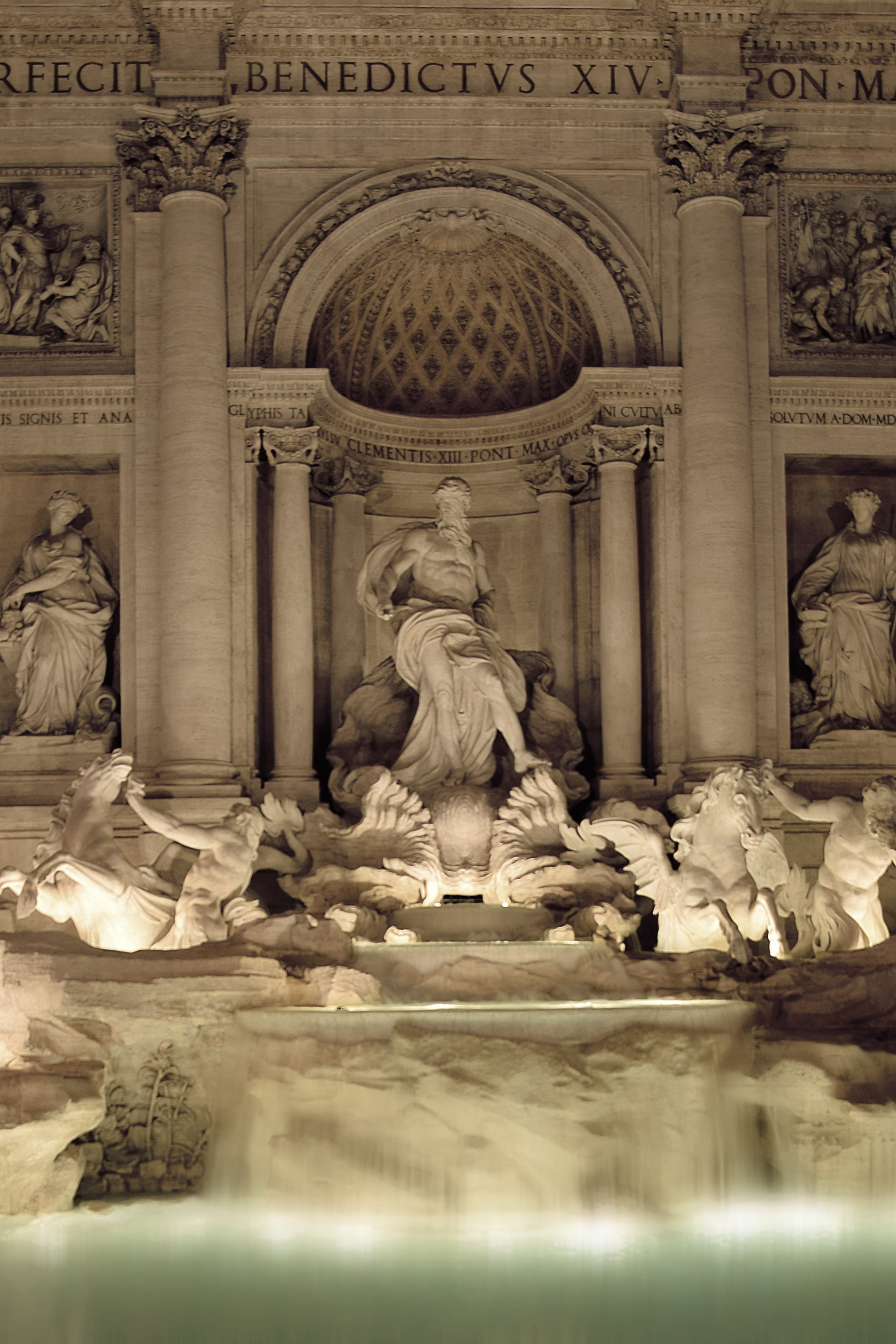 statues, trevi, arch, Fontana Di Trevi, built structure, architectural column, the past, monument, sculpture, statue, rome by night, capital, travel, human representation, Phone HD Wallpaper