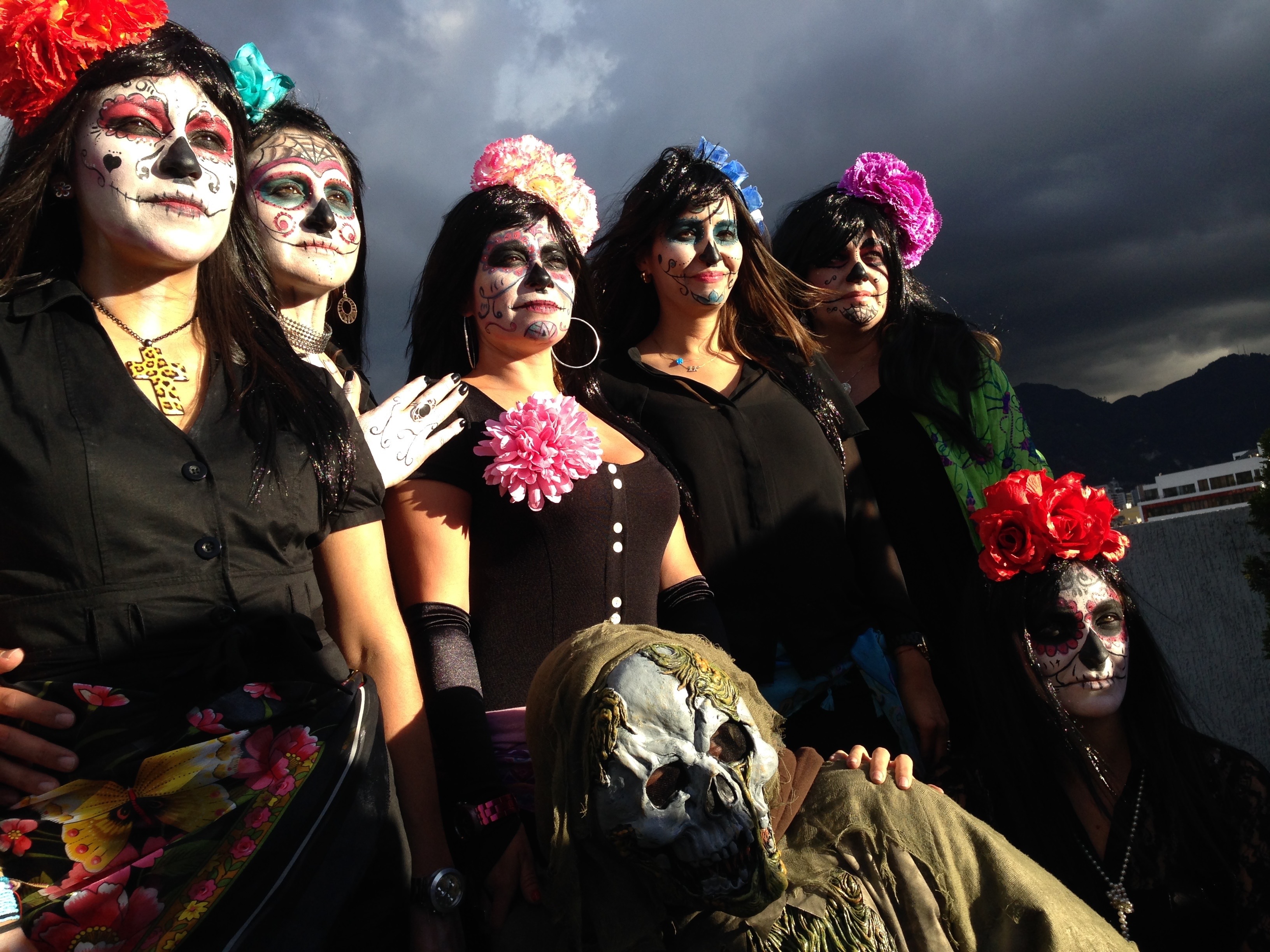 young men, clothing, adult, day of the dead, smiling, death, celebration, group of people, fashion, lifestyles, fun, event, catrina, togetherness, glasses, HD Wallpaper