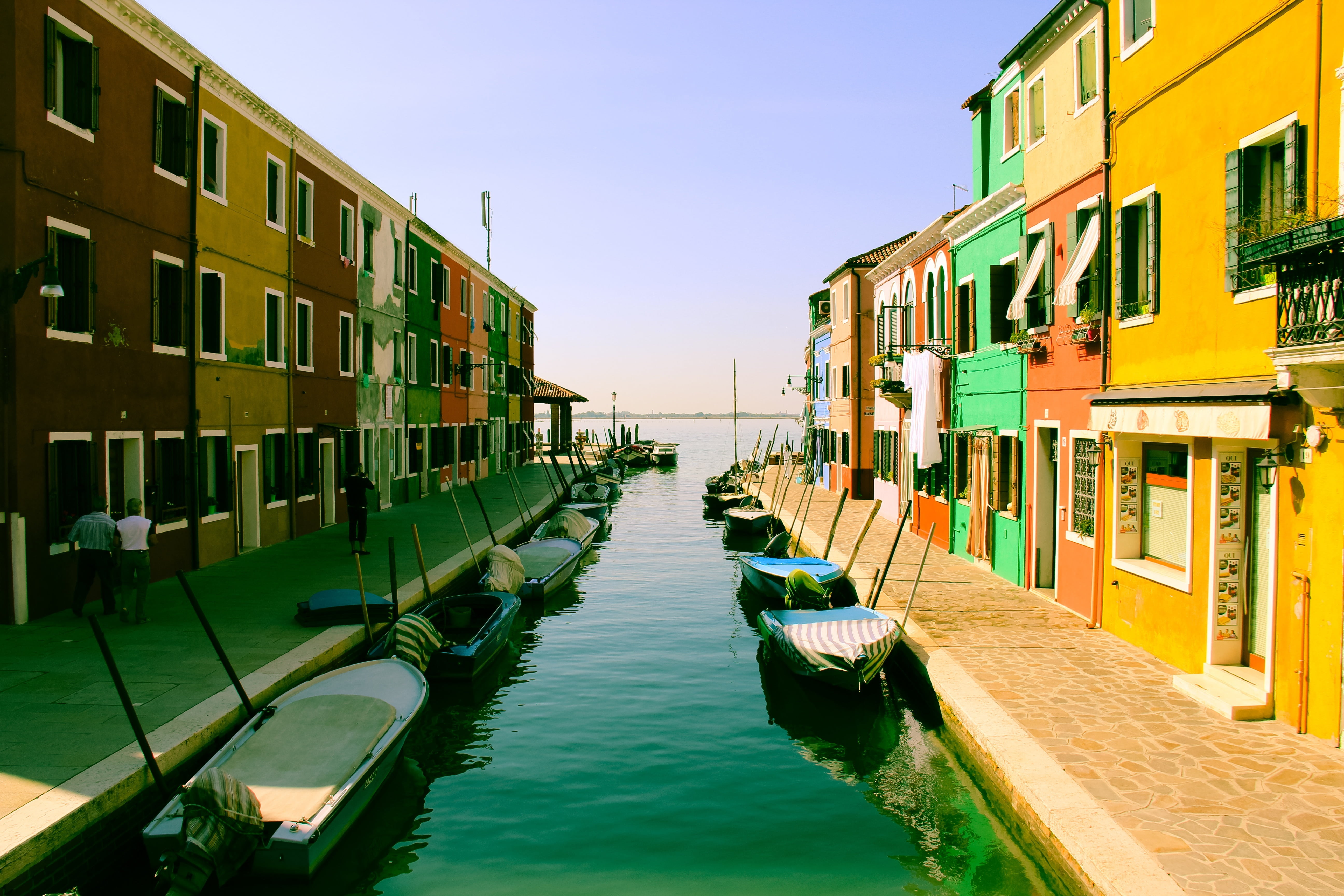 wooden post, clear sky, urban Scene, mode of transportation, house, burano, day, built structure, 5K, tourism, pedestrians, venice - Italy, transportation, HD Wallpaper
