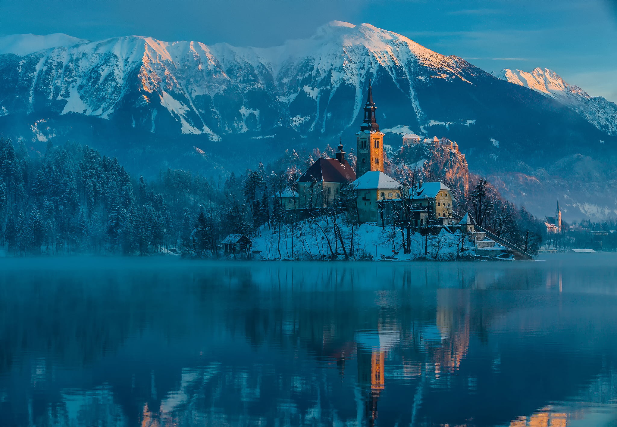 built structure, autumn, mountains, Bled lake, nature, reflection, brown, famous Place, summer, europe, belief, Slovenia, building, water, cold temperature, HD Wallpaper