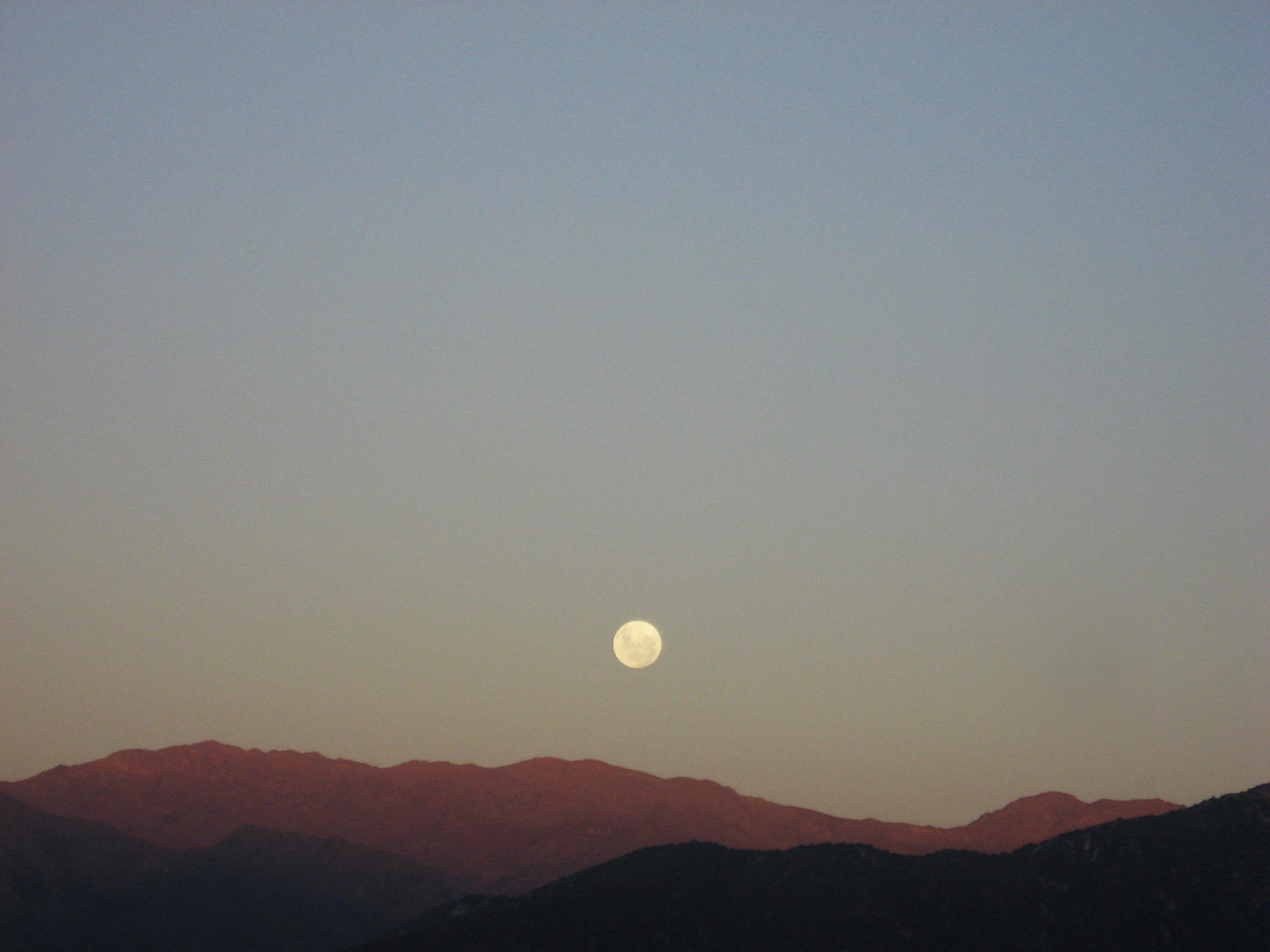 no people, mountain peak, silhouette, 2K, tranquility, región metropolitana, moon, dusk, sun, idyllic, environment, mountain, luna, montaña, atardecer, HD Wallpaper