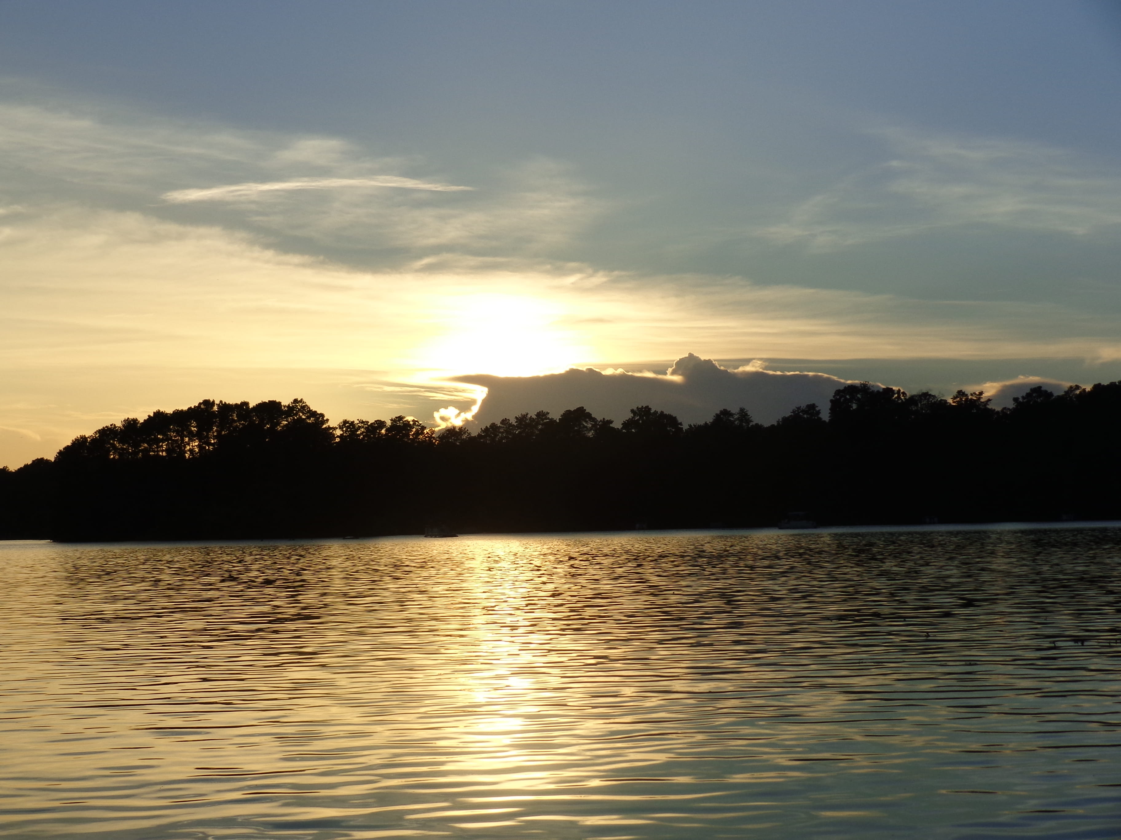 puesta de sol, beauty in nature, cloud - sky, waterfront, tree, lago, sundown, tranquility, stillness, scenics - nature, nubes, cielo, trees, plant, lake, HD Wallpaper