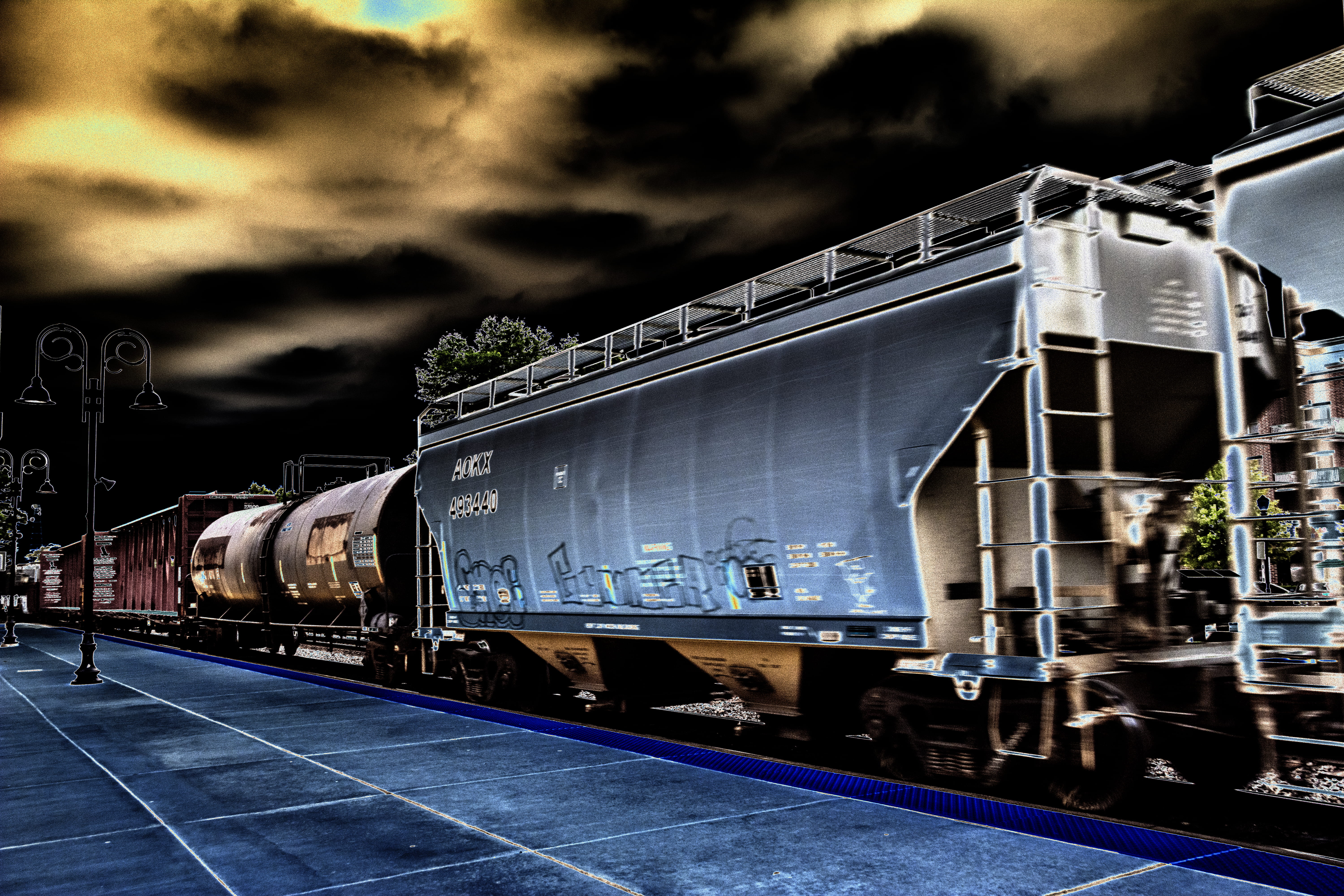 rail transportation, maquina, track, tracks, sky, freight transportation, no people, tren, unrealistic, cloud - sky, vias, dark, grove, solirized, bagon, HD Wallpaper